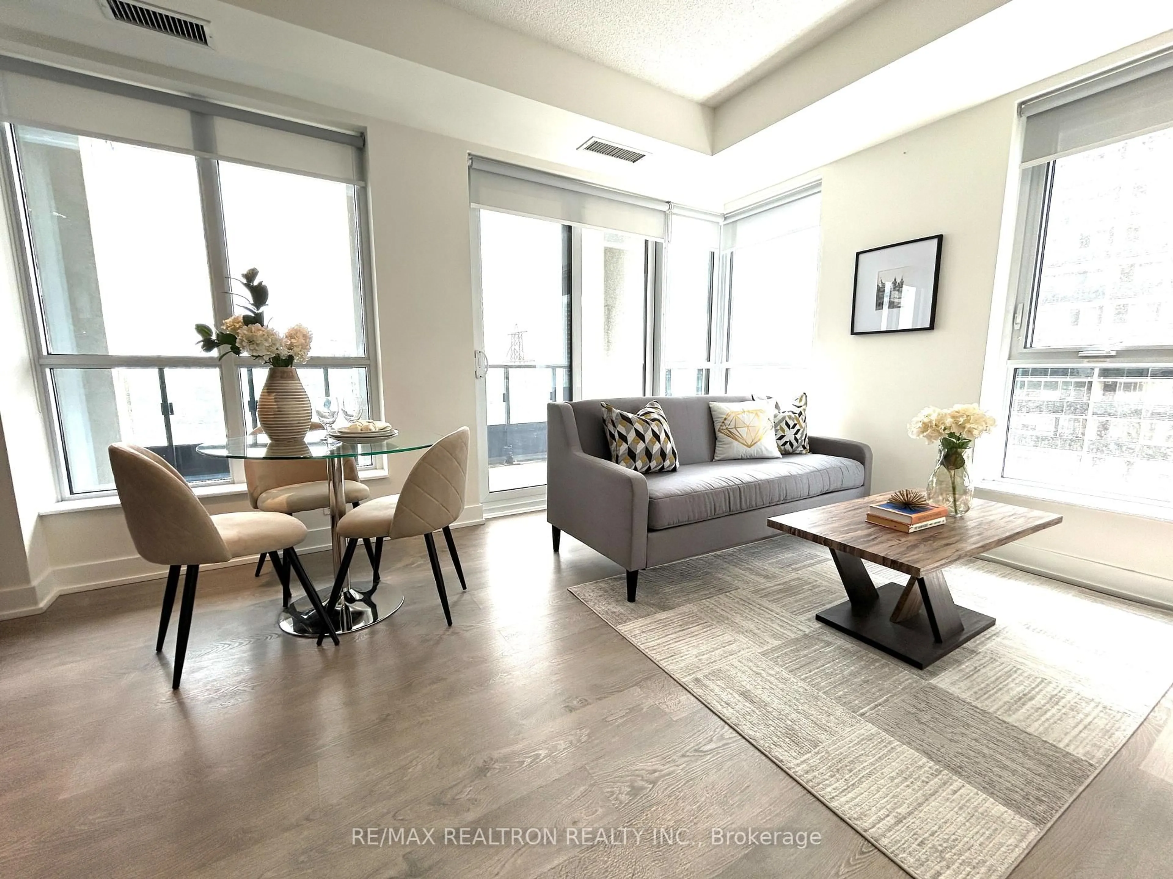 Living room with furniture, unknown for 9 Mabelle Ave #924, Toronto Ontario M9A 0E1