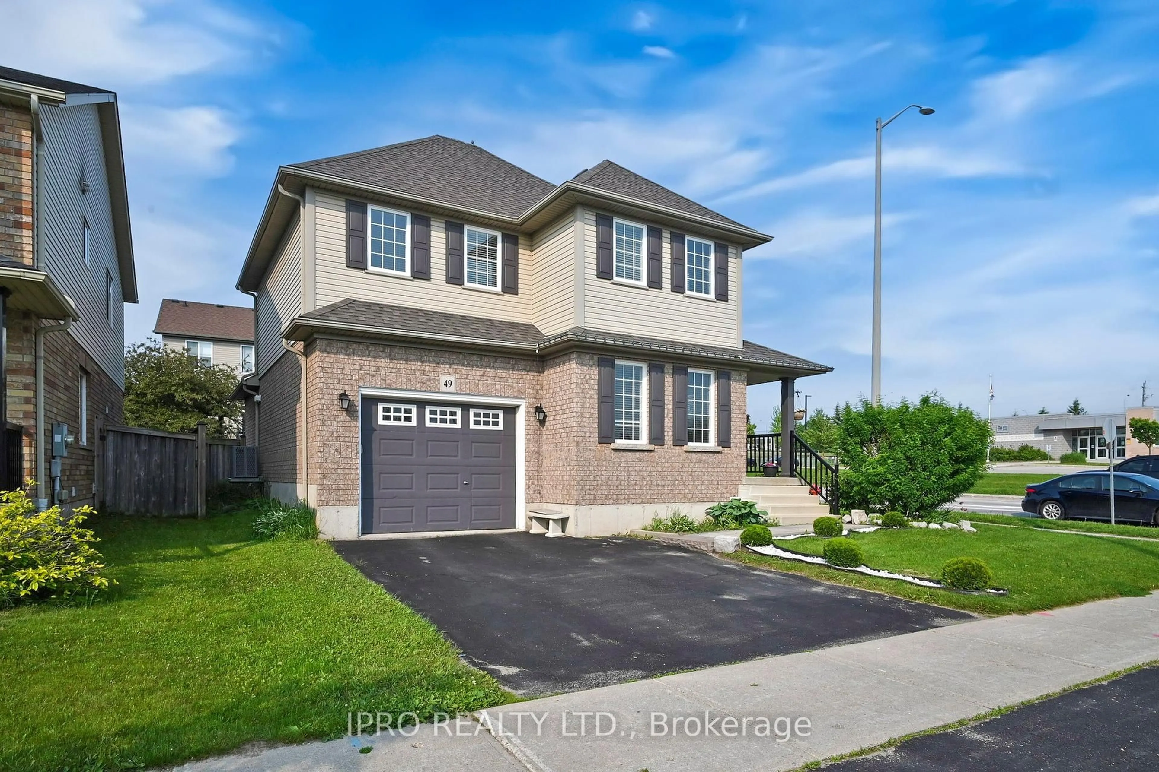 Home with brick exterior material, street for 49 Oak Ridge Dr, Orangeville Ontario L9W 5J6