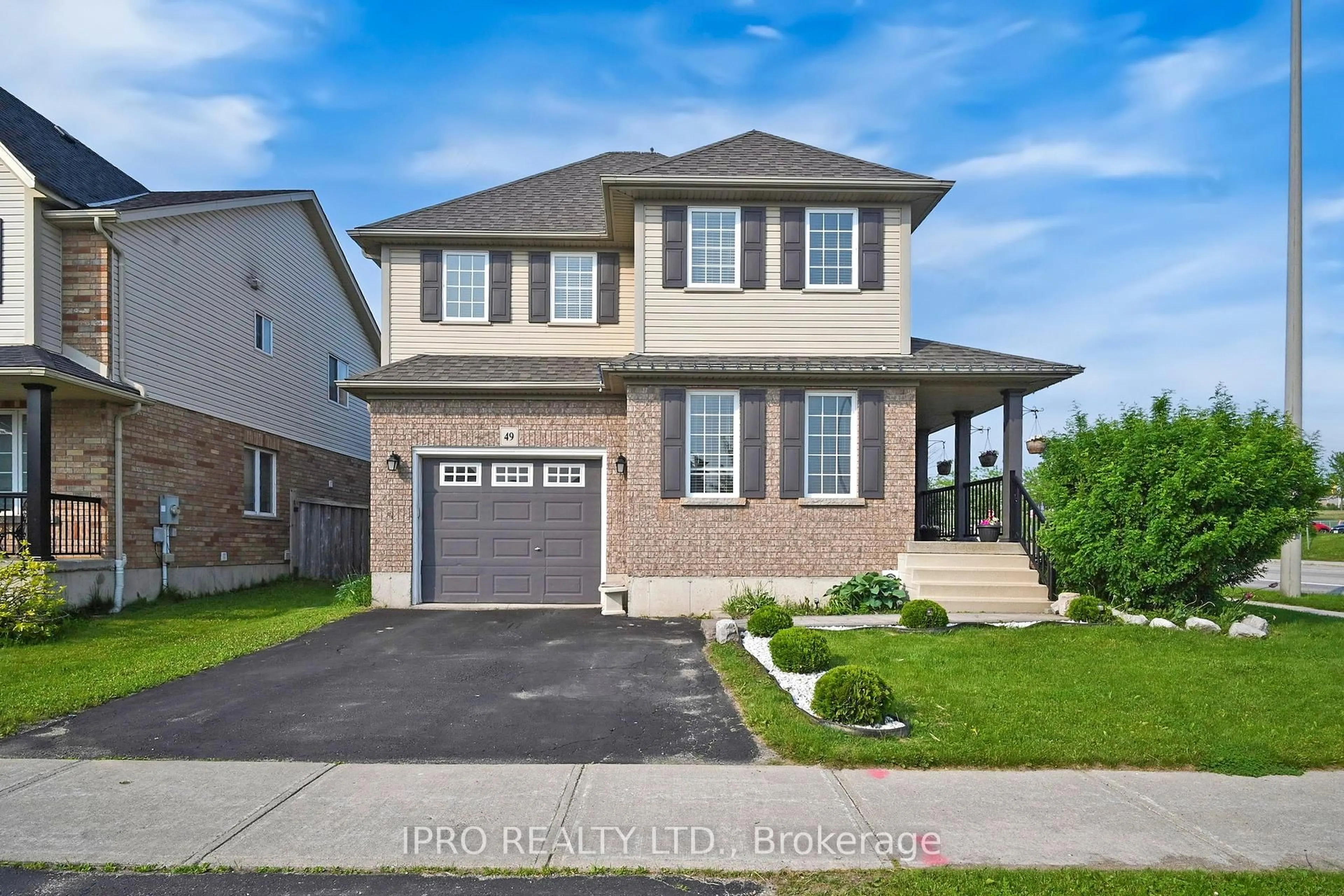 Home with brick exterior material, street for 49 Oak Ridge Dr, Orangeville Ontario L9W 5J6