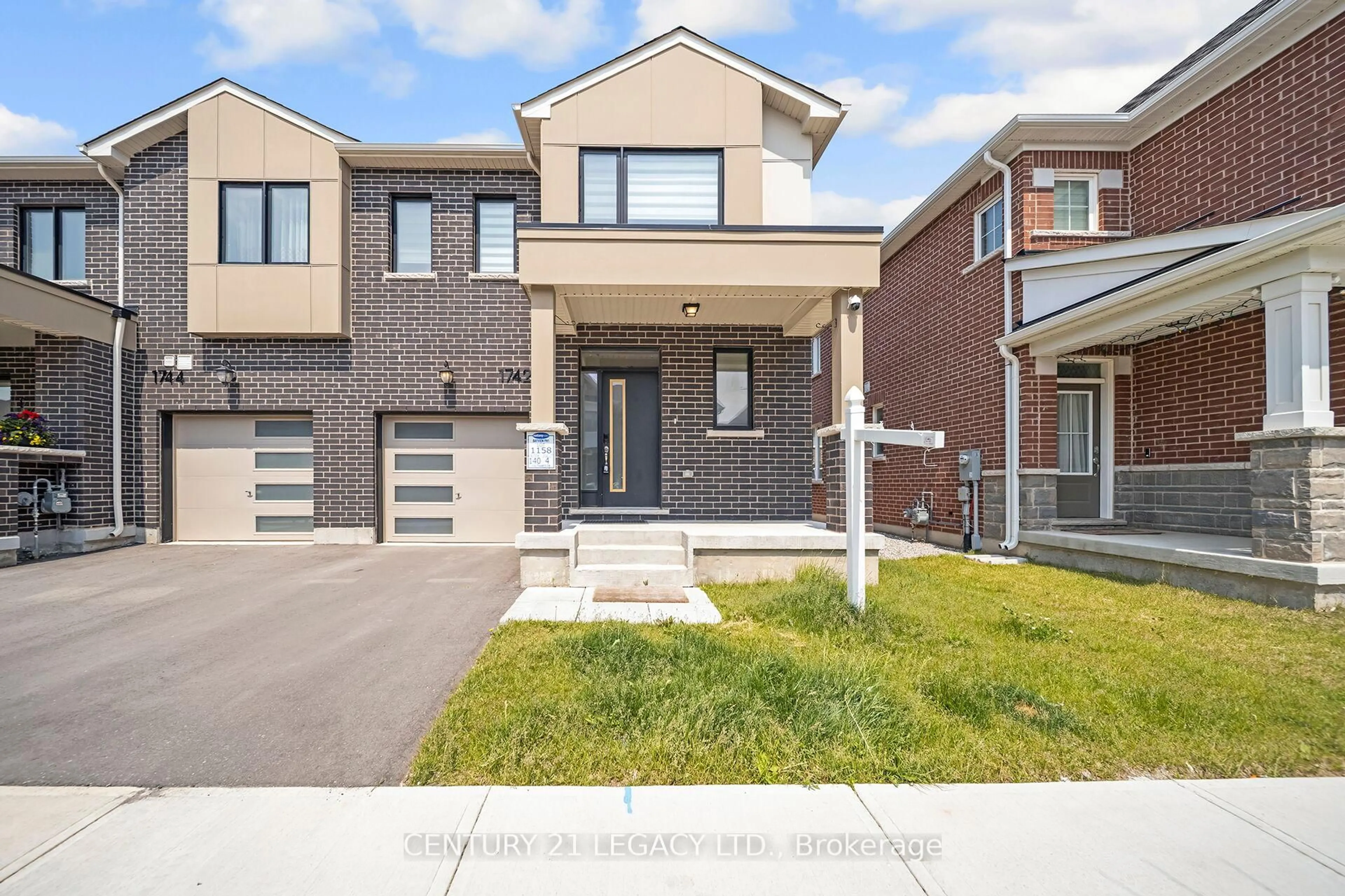 Home with brick exterior material, street for 1742 Thames Circ, Milton Ontario L9E 1Y5