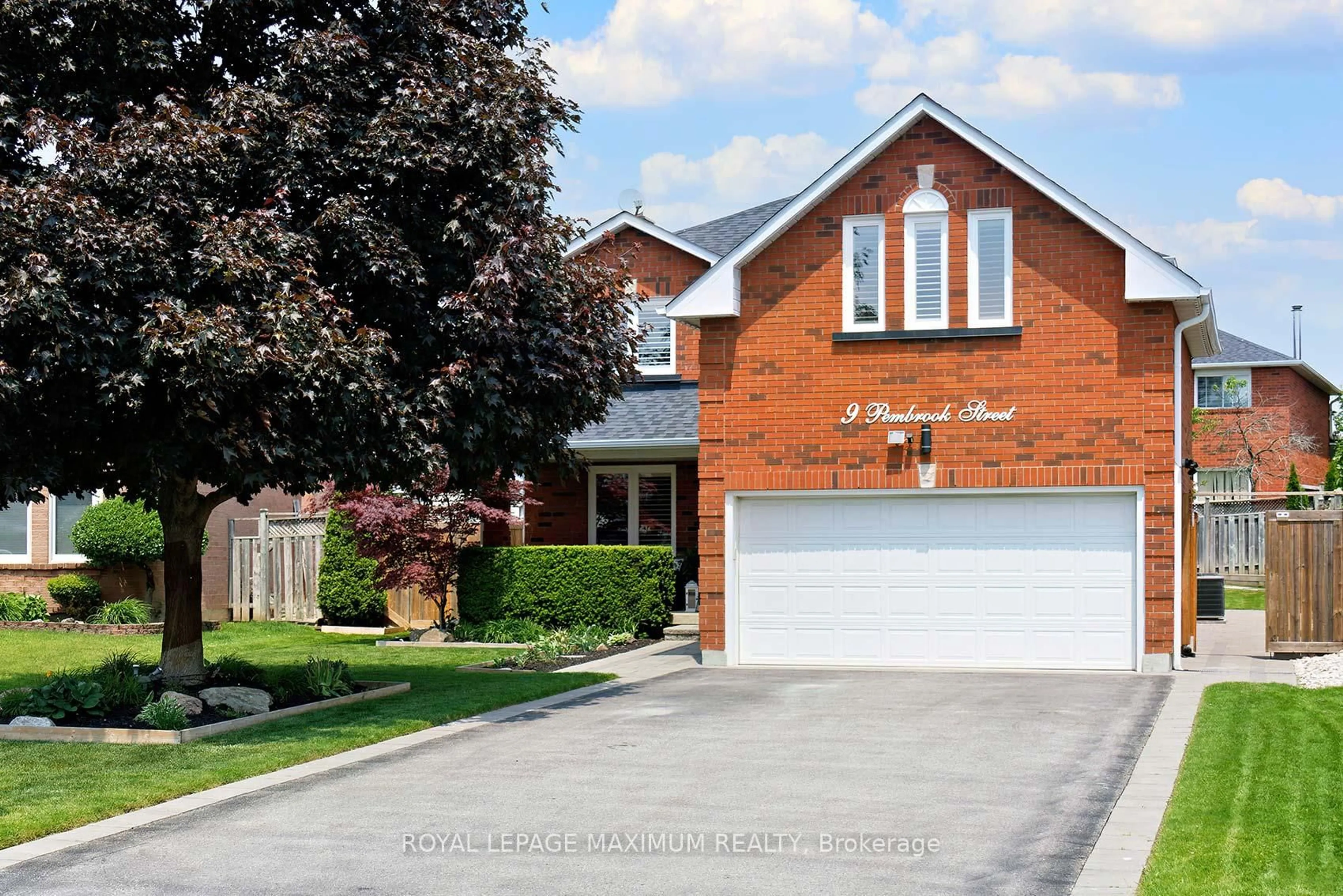 Home with brick exterior material, street for 9 Pembrook St, Caledon Ontario L7E 1N6
