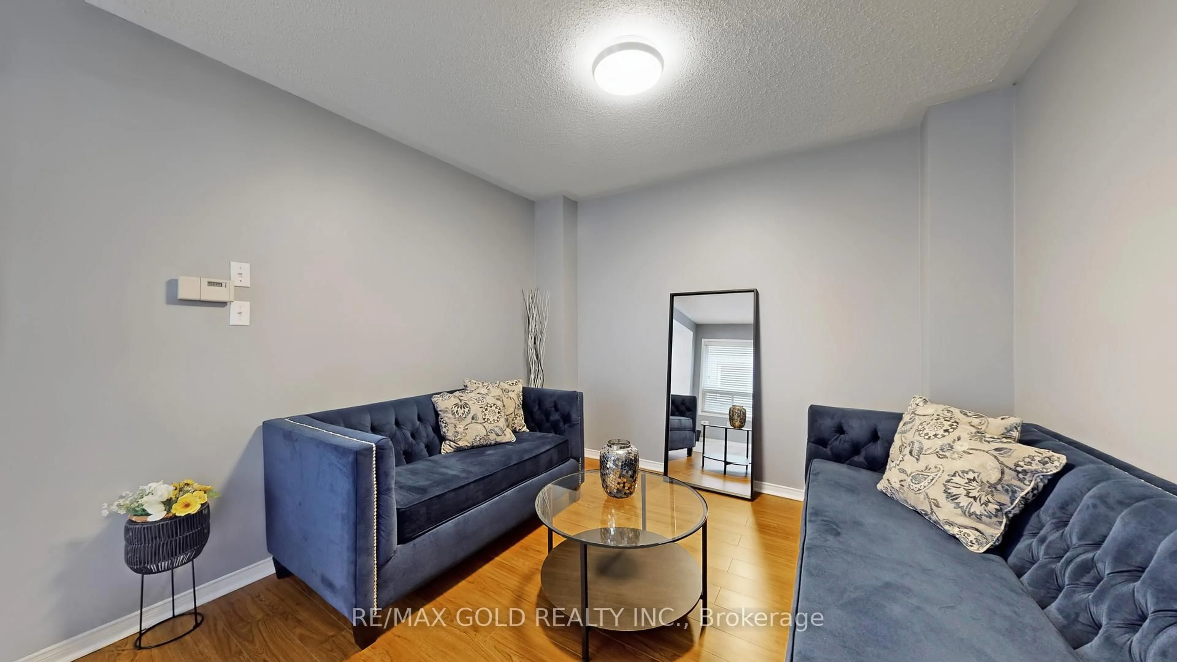 Living room with furniture, unknown for 64 Sweet Clover Cres, Brampton Ontario L6R 2Z9