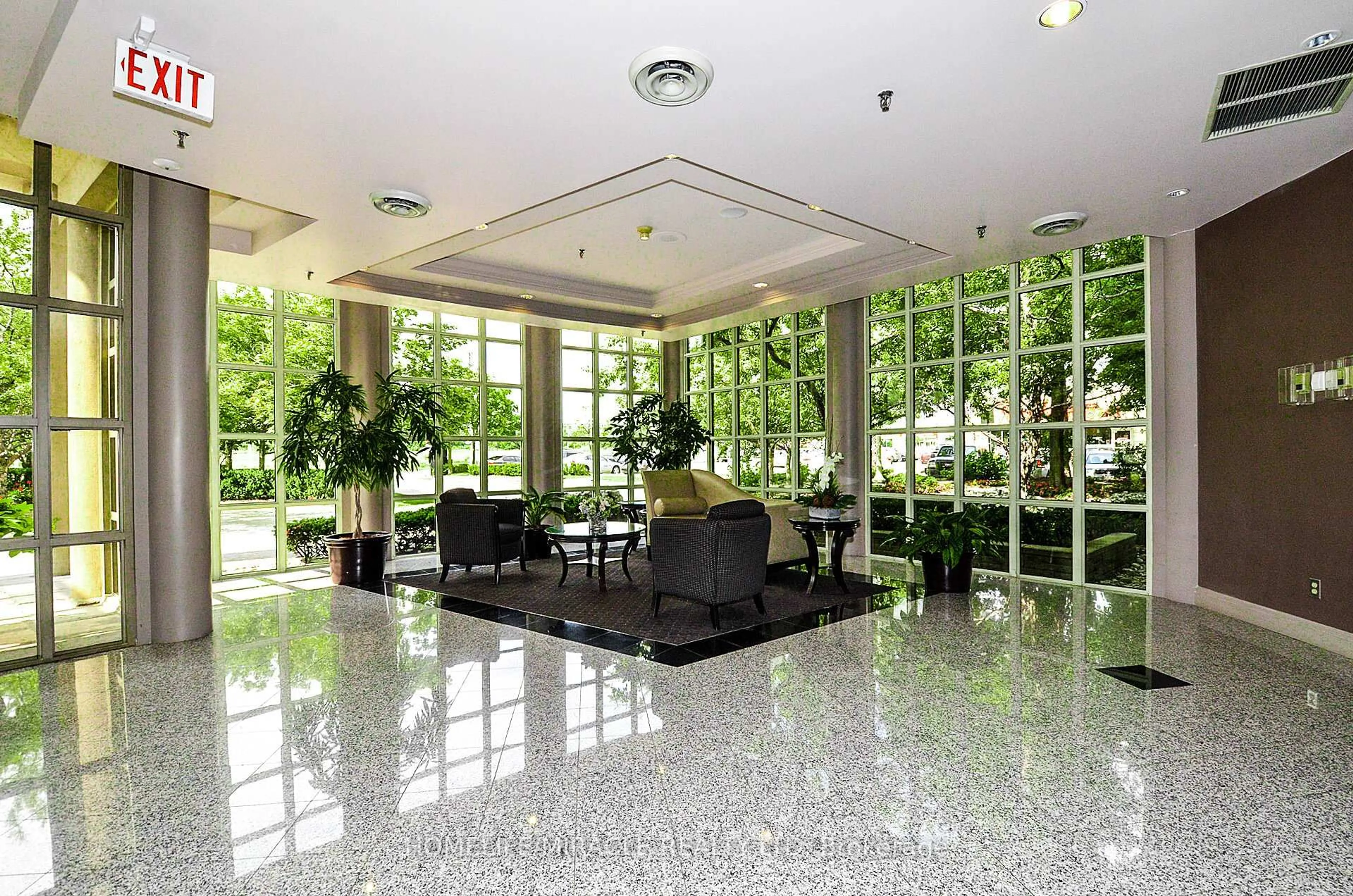Lobby for 50 Eglinton Ave #2107, Mississauga Ontario L5R 3P5