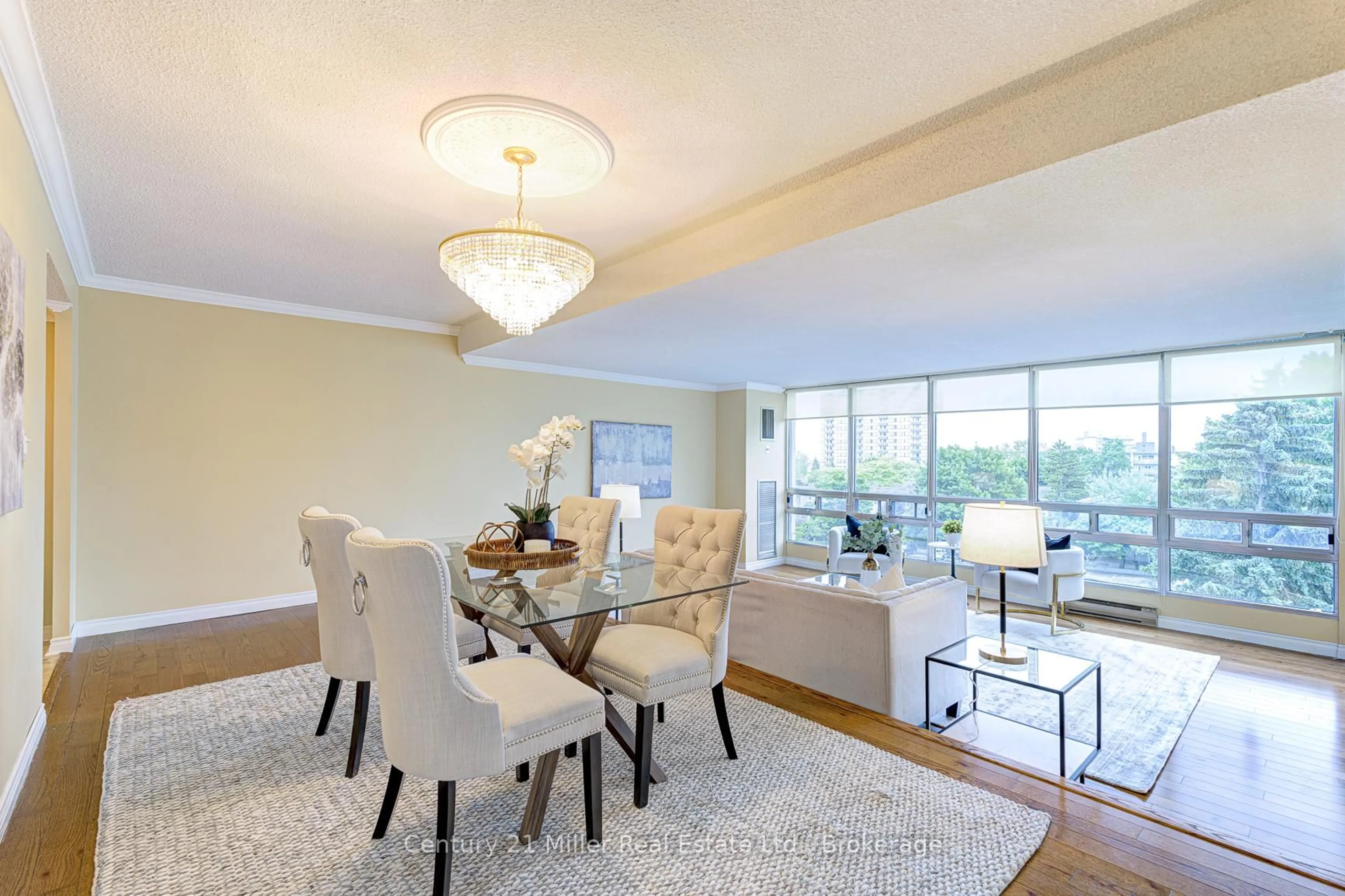 Dining room, unknown for 2180 Marine Dr #501, Oakville Ontario L6L 5V2