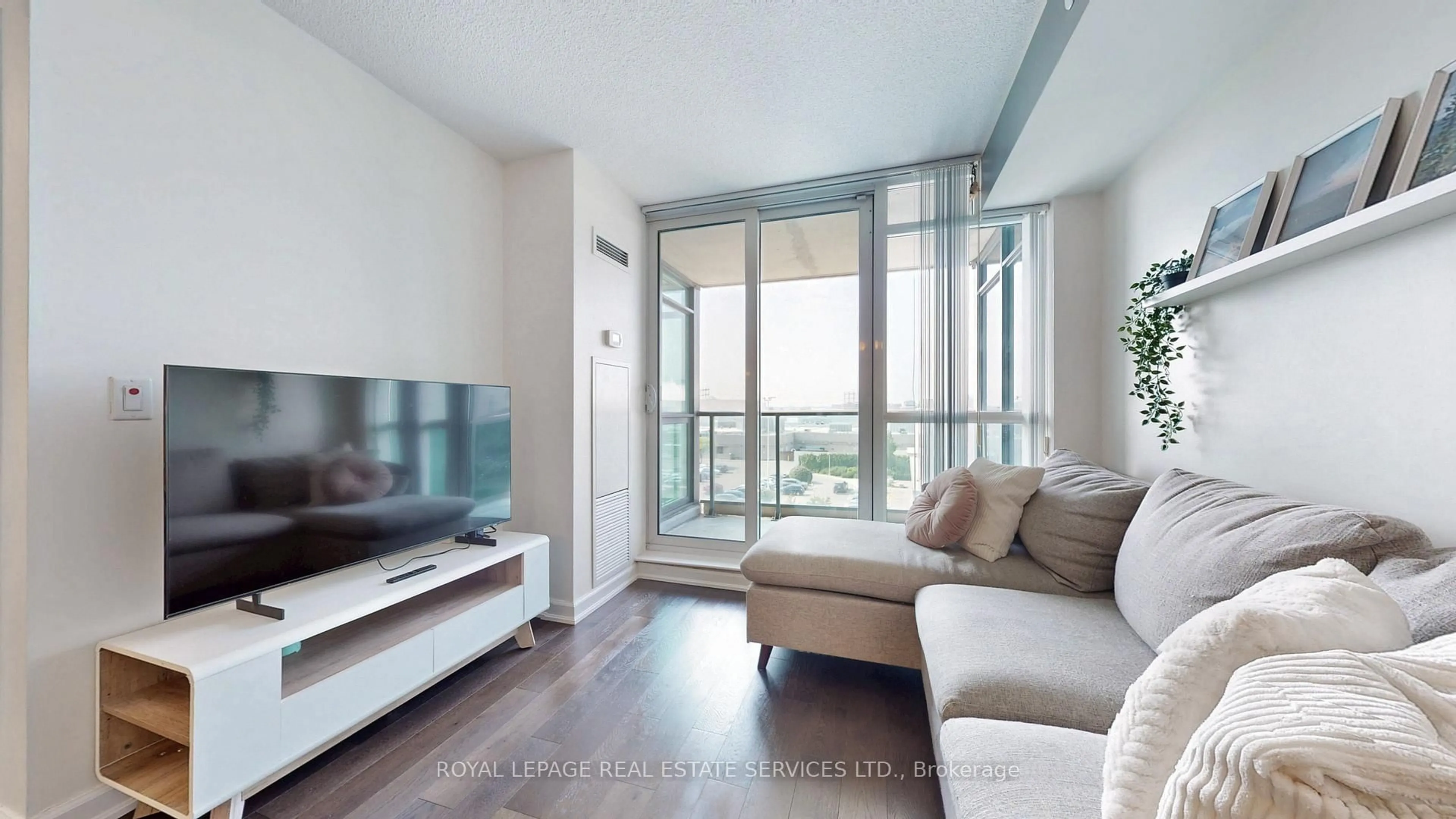 Living room with furniture, unknown for 205 Sherway Gardens Rd #504, Toronto Ontario M9C 0A5