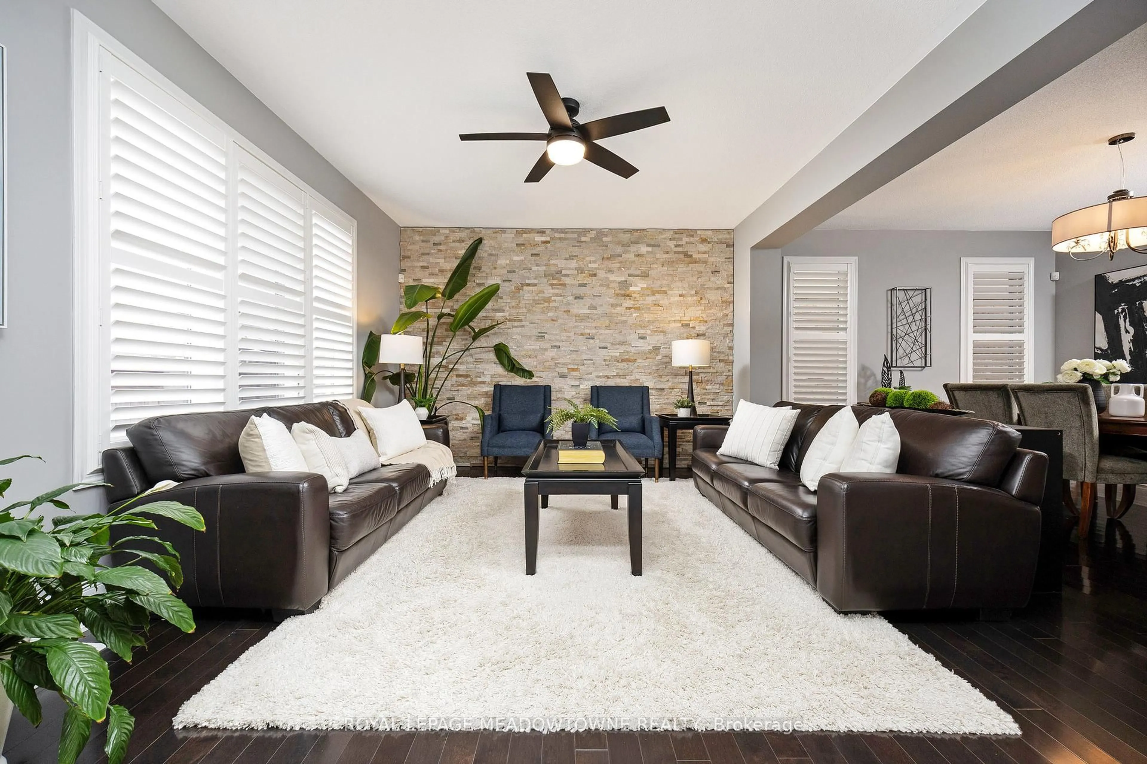 Living room with furniture, unknown for 428 Dymott Ave, Milton Ontario L9T 7V1