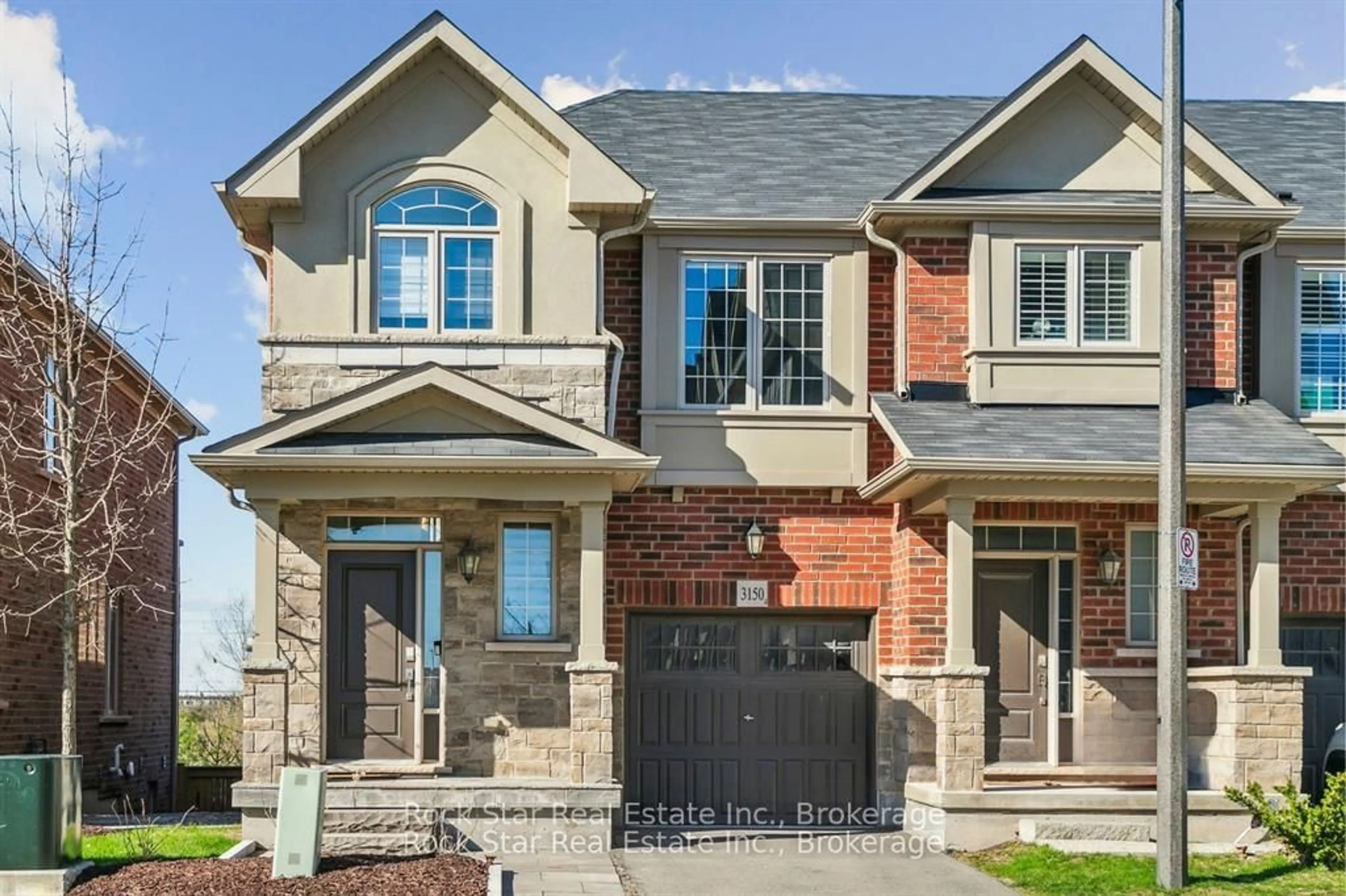 Home with brick exterior material, street for 3150 BLACKFRIAR Common, Oakville Ontario L6H 0P7