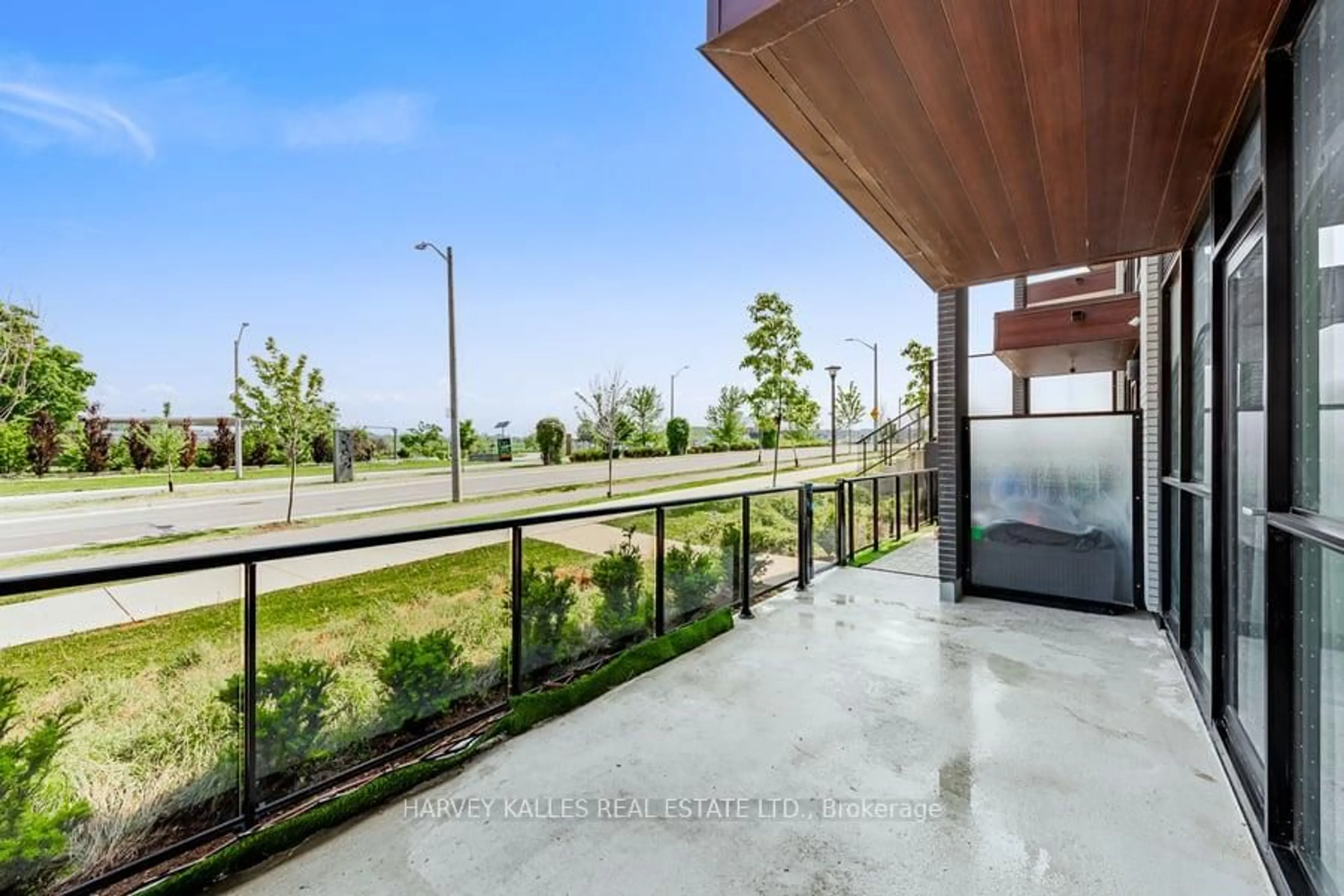 Unknown for 60 George Butchart Dr, Toronto Ontario M3K 0E1