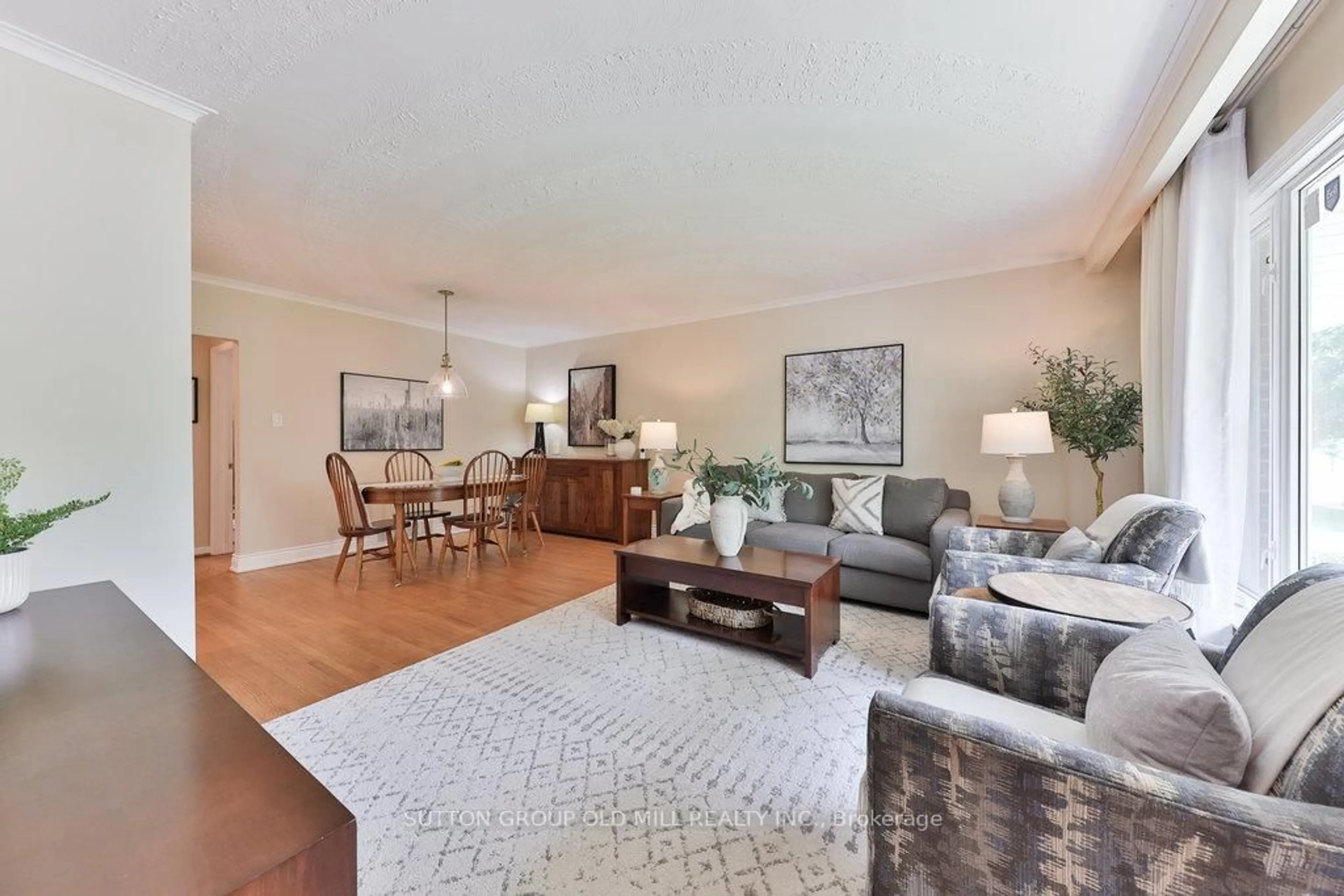 Living room with furniture, unknown for 60 Faversham Cres, Toronto Ontario M9C 3X6