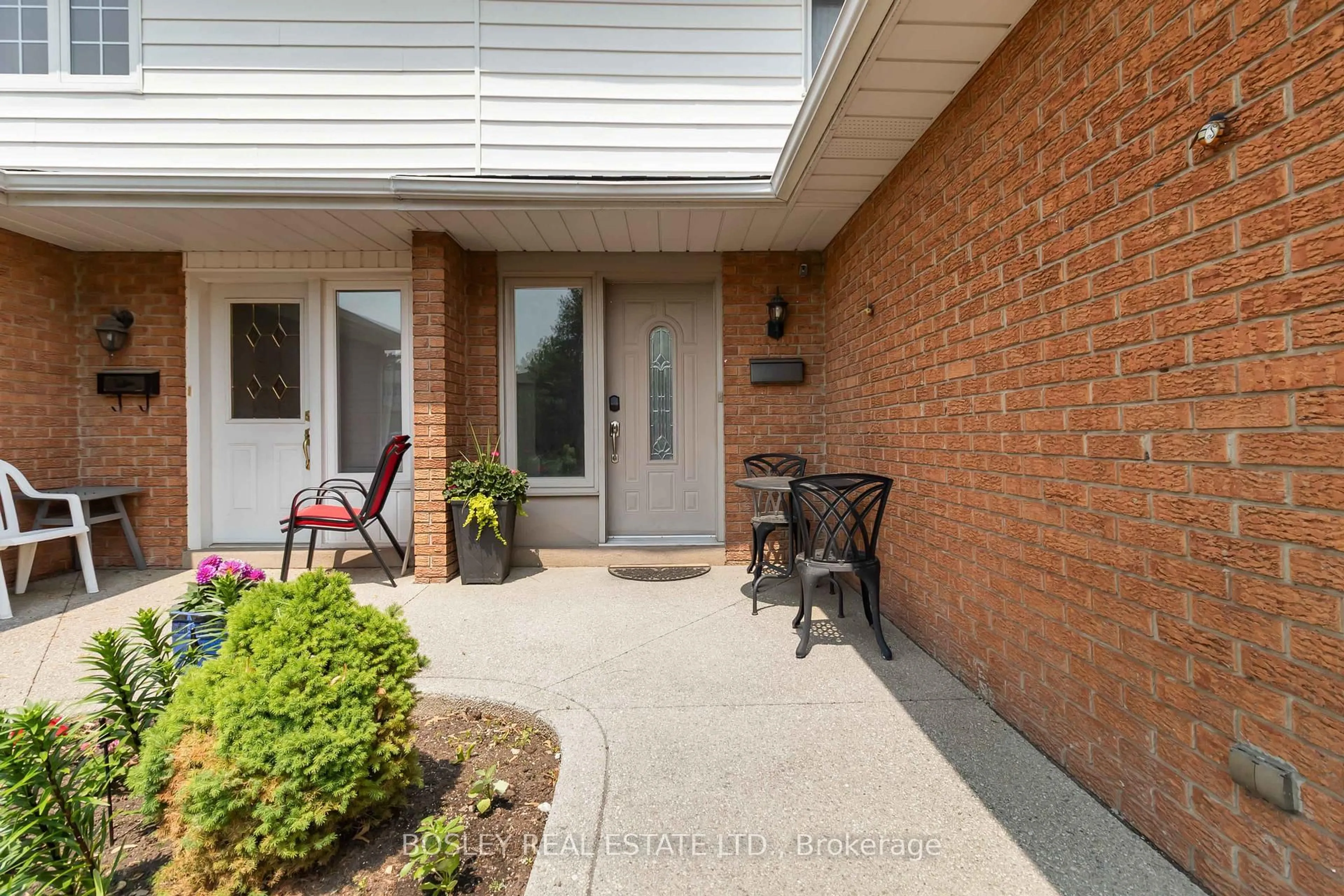 Unknown for 96 Orsett St, Oakville Ontario L6H 2N9
