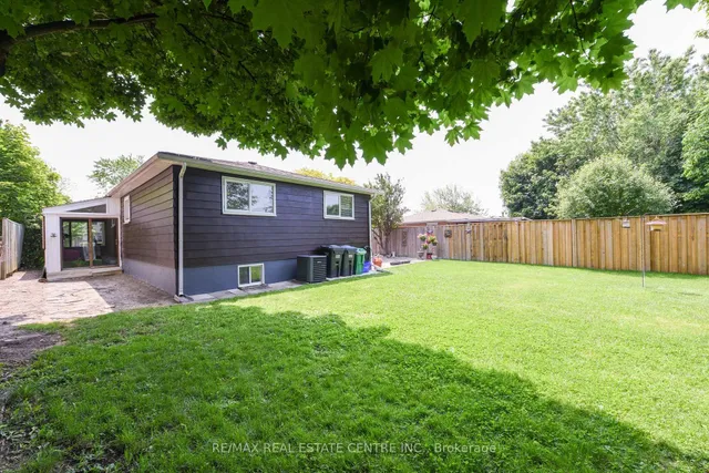 Additional image 42 of 135 Folkstone Cres