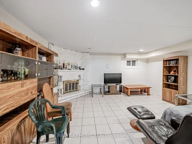 Additional image 10 of 121 Ashridge Crt