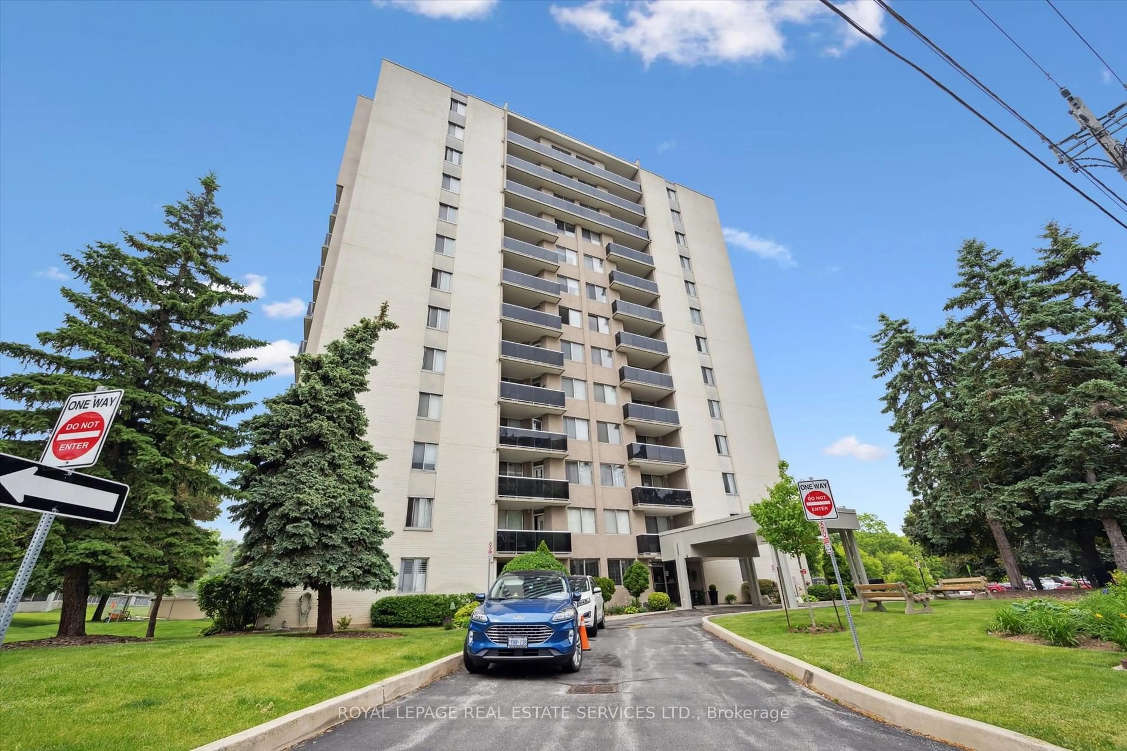 Unknown for 81 Millside Dr #906, Milton Ontario L9T 3X4
