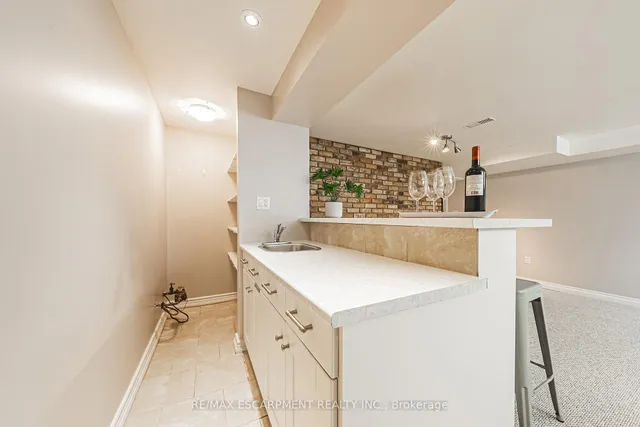 Additional property image - 5428 Stratton Rd