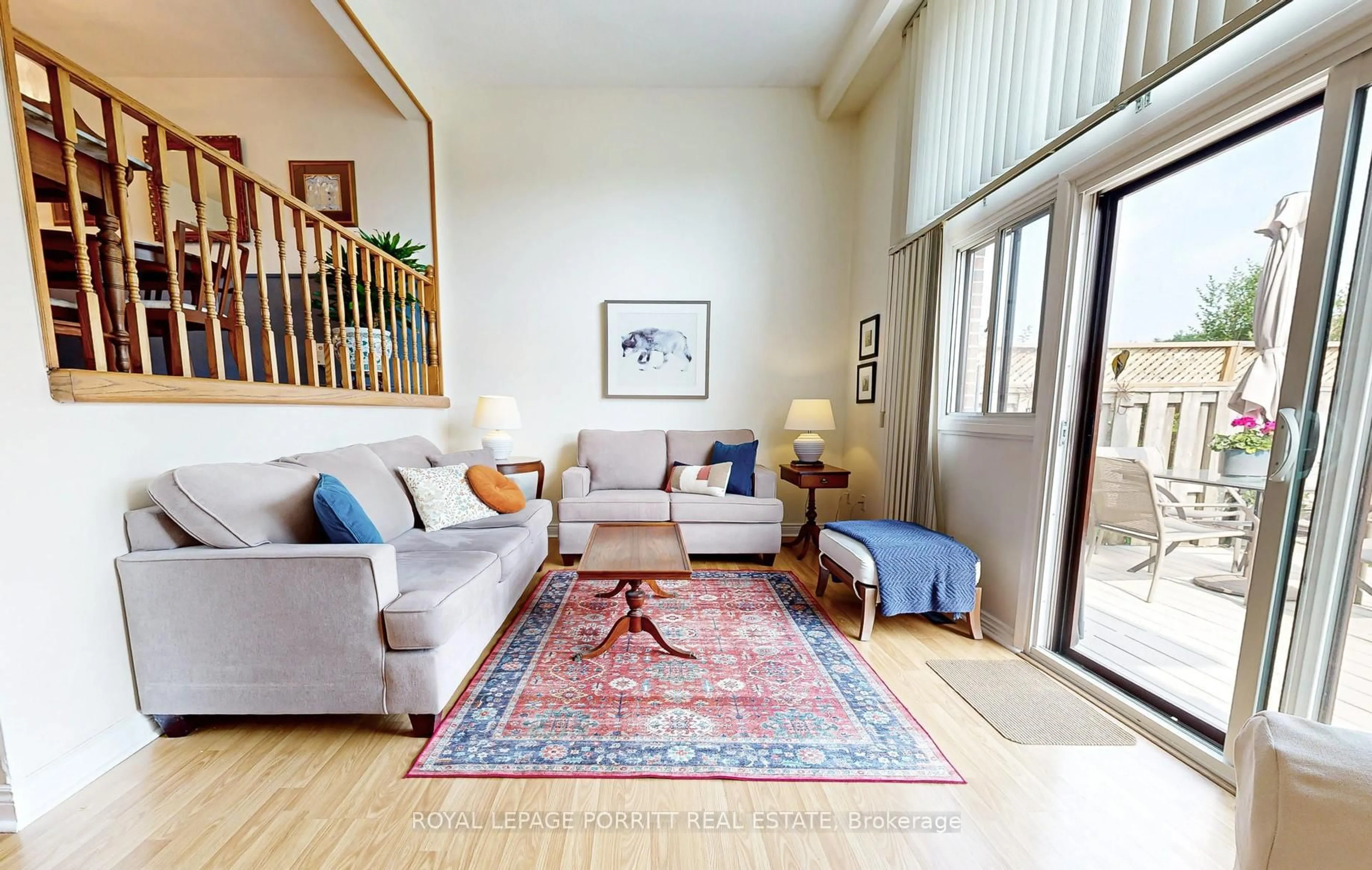 Living room with furniture, unknown for 3395 Cliff Rd #41, Mississauga Ontario L5A 3M7