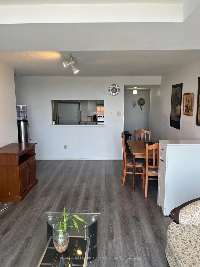 Additional property image - 4205 Shipp Dr Unit 2008