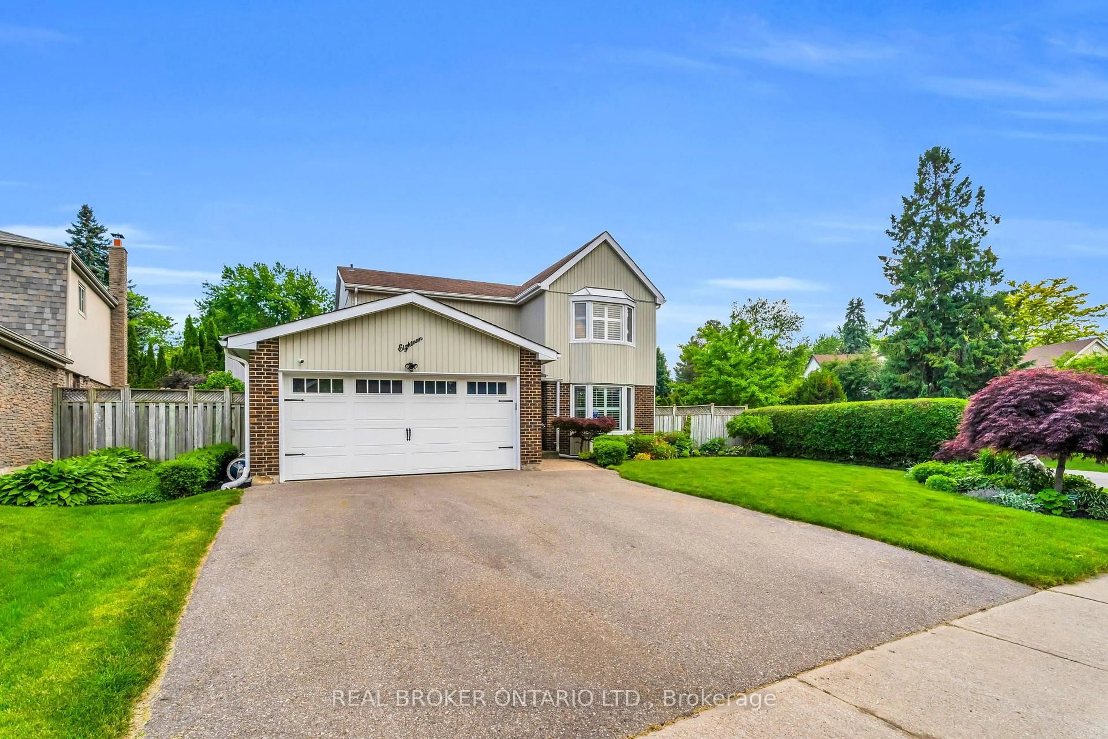 Unknown for 18 Mansfield St, Brampton Ontario L6S 2Y4