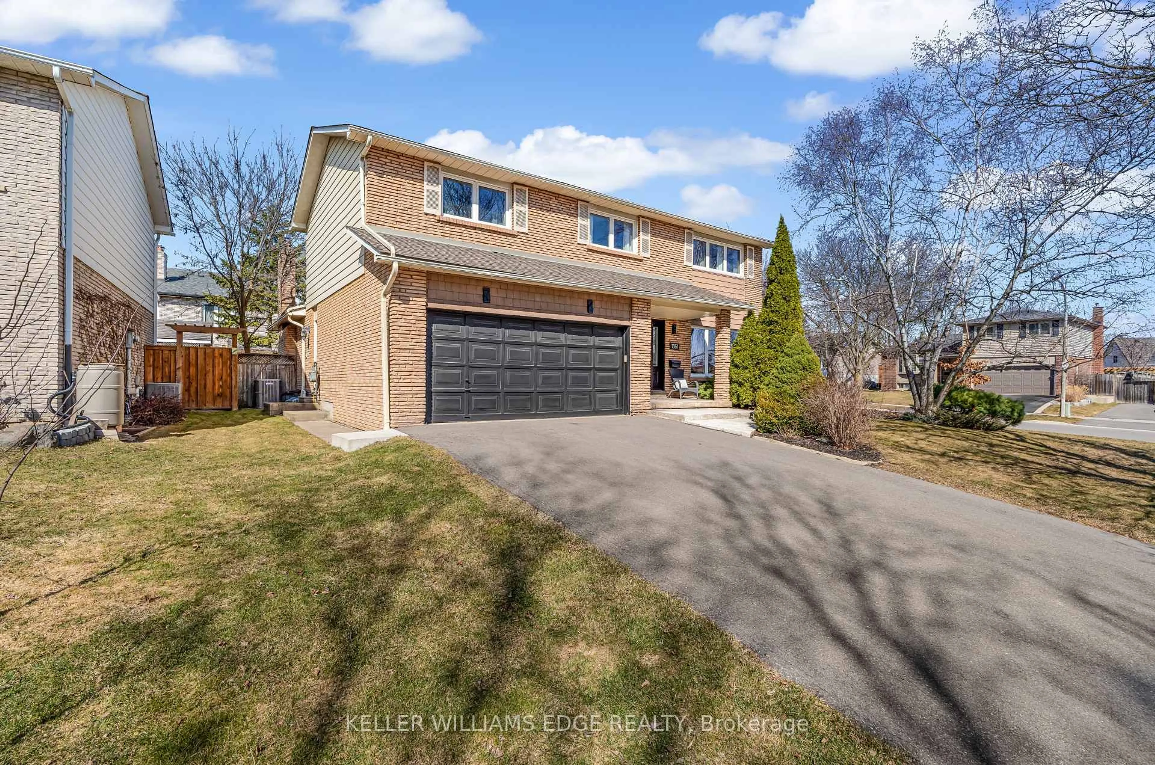 Home with brick exterior material, street for 1351 Bryanston Crt, Burlington Ontario L7P 3N7