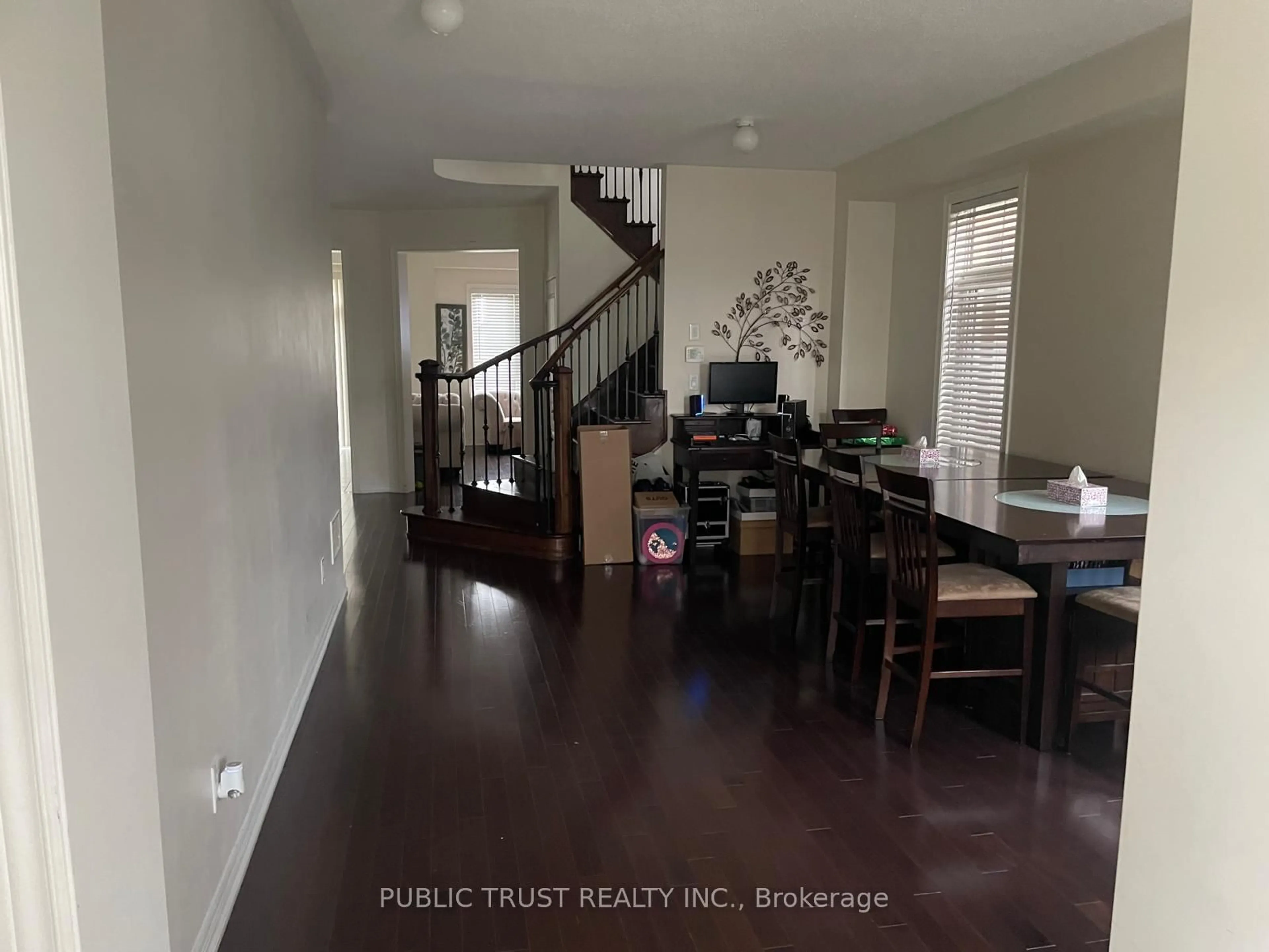 A pic of a room for 24 Masken Circ, Brampton Ontario L7A 0G4