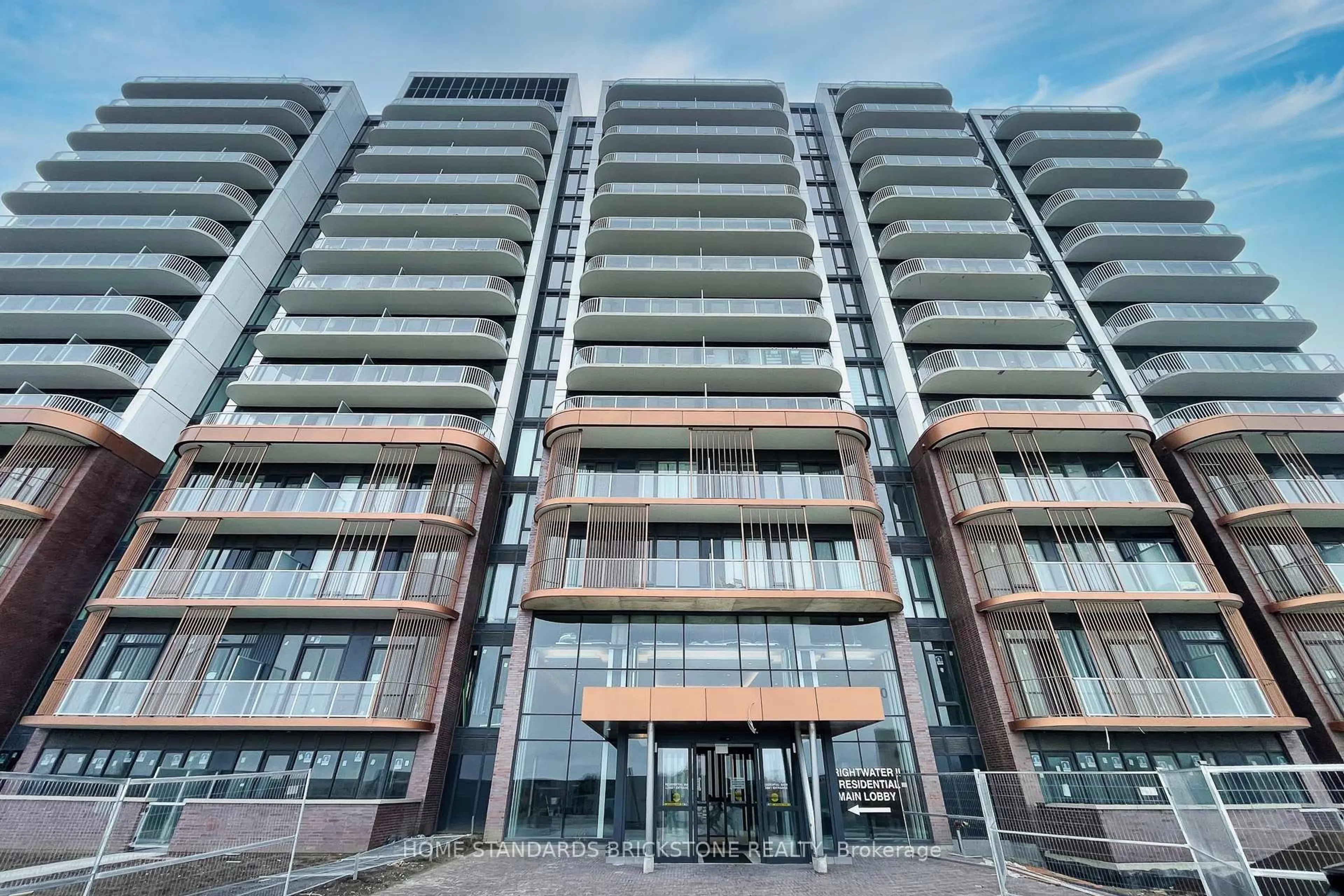 Unknown for 220 Missinnihe Way #1012, Mississauga Ontario L5H 0A9
