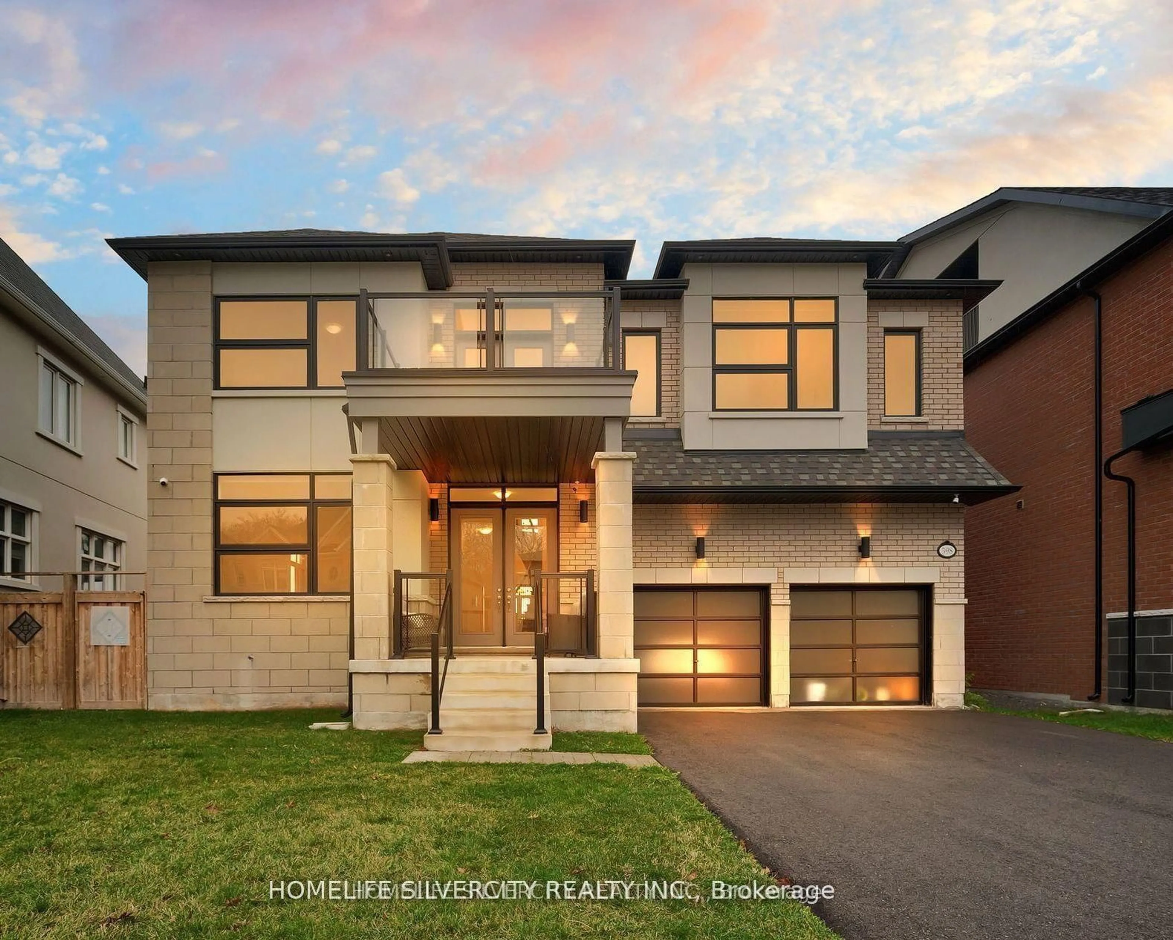 Home with brick exterior material, street for 398 Spyglass Green, Oakville Ontario L6M 5K5