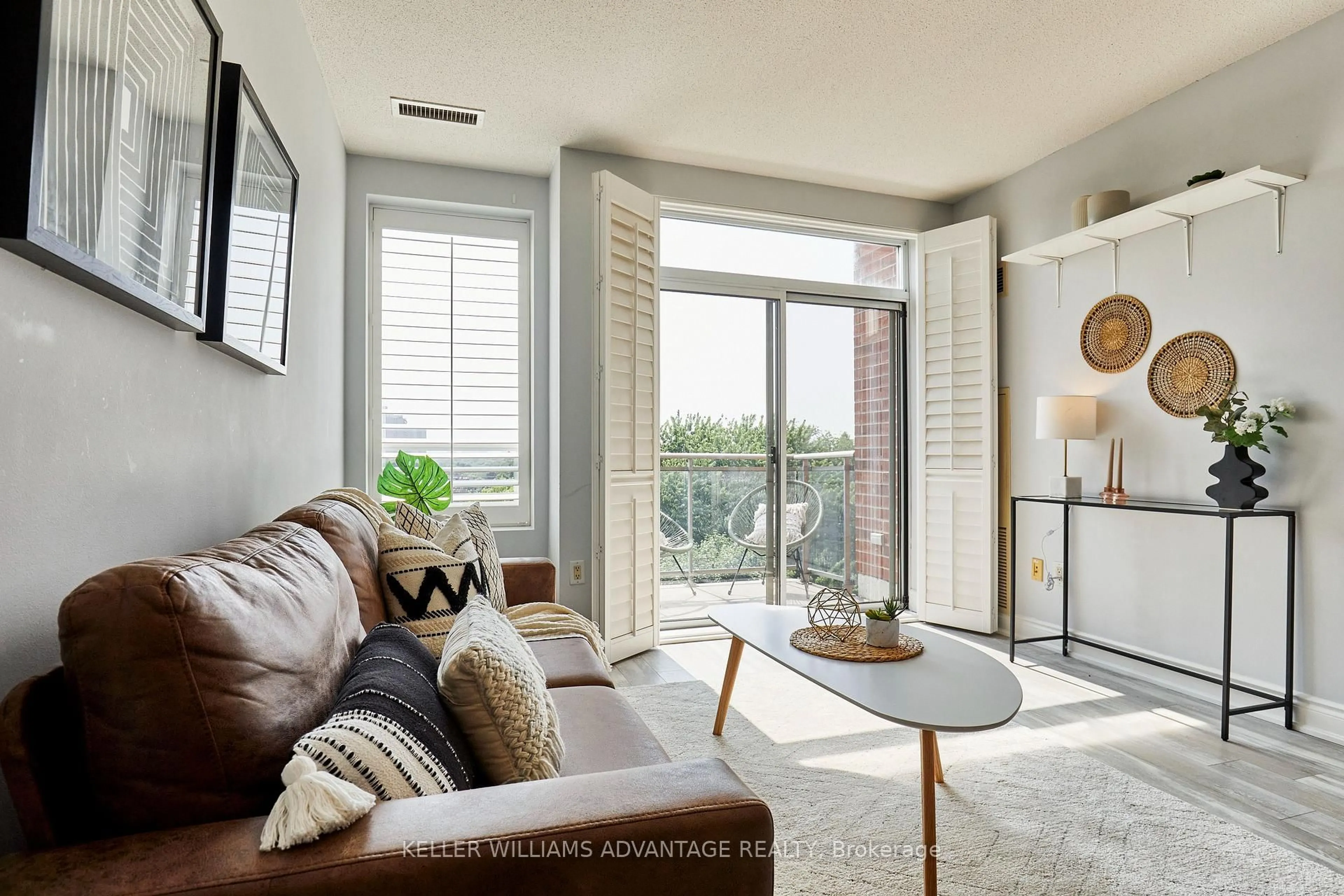 Living room with furniture, unknown for 2495 Dundas St #716, Toronto Ontario M6P 1C3