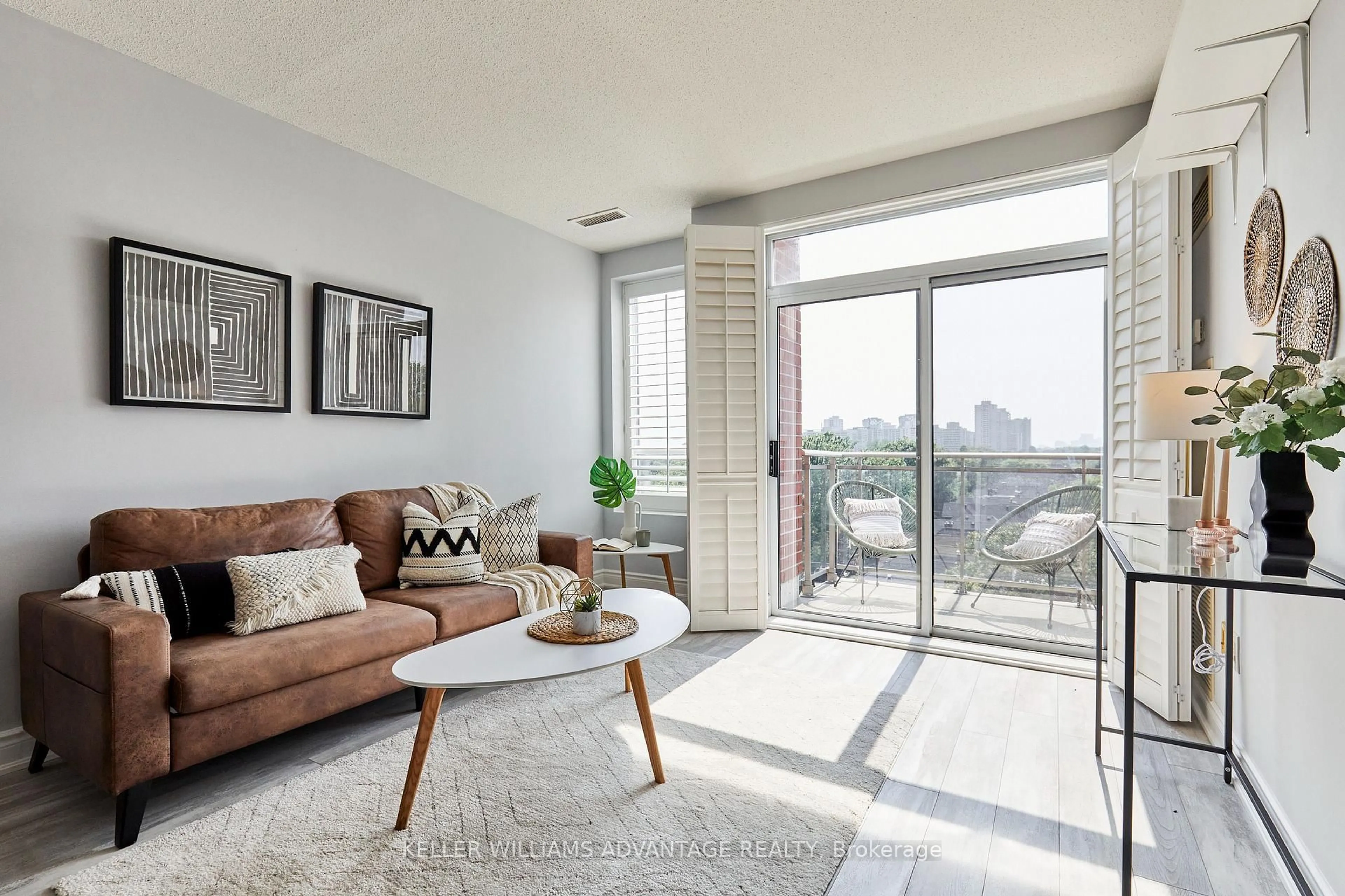 Living room with furniture, unknown for 2495 Dundas St #716, Toronto Ontario M6P 1C3
