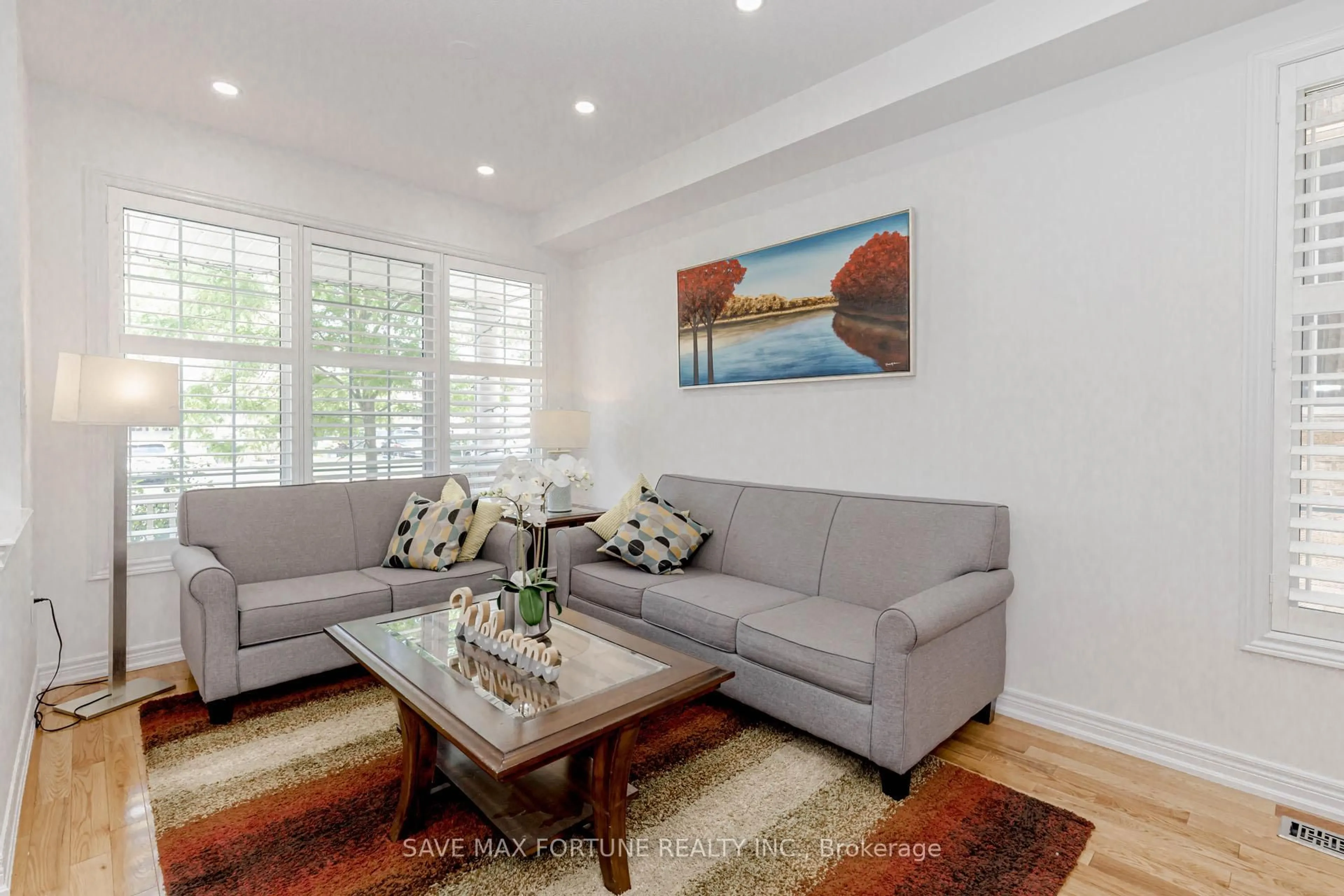 Living room with furniture, unknown for 53 Chesterwood Cres, Brampton Ontario L6Y 0Z4