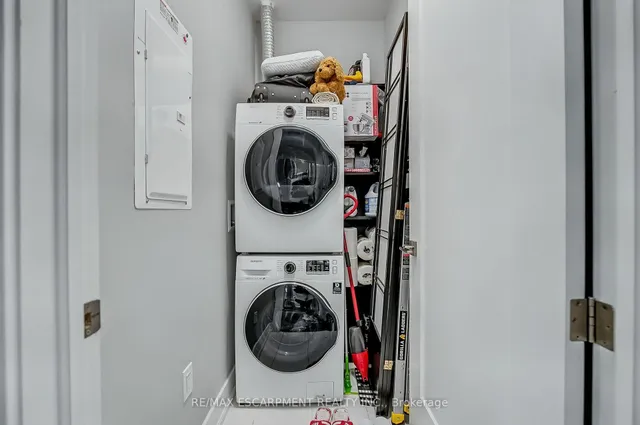Additional property image - 4040 Upper Middle Rd Unit 103