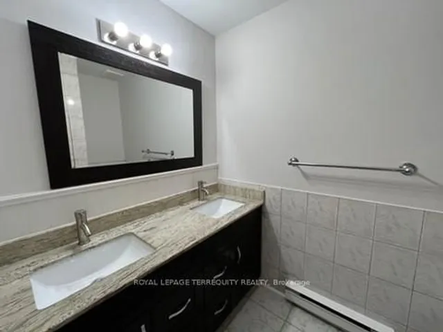 Additional property image - 3055 Tomken Rd Unit 359