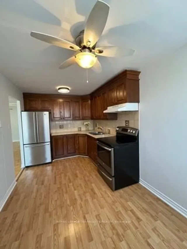 Additional property image - 3055 Tomken Rd Unit 359