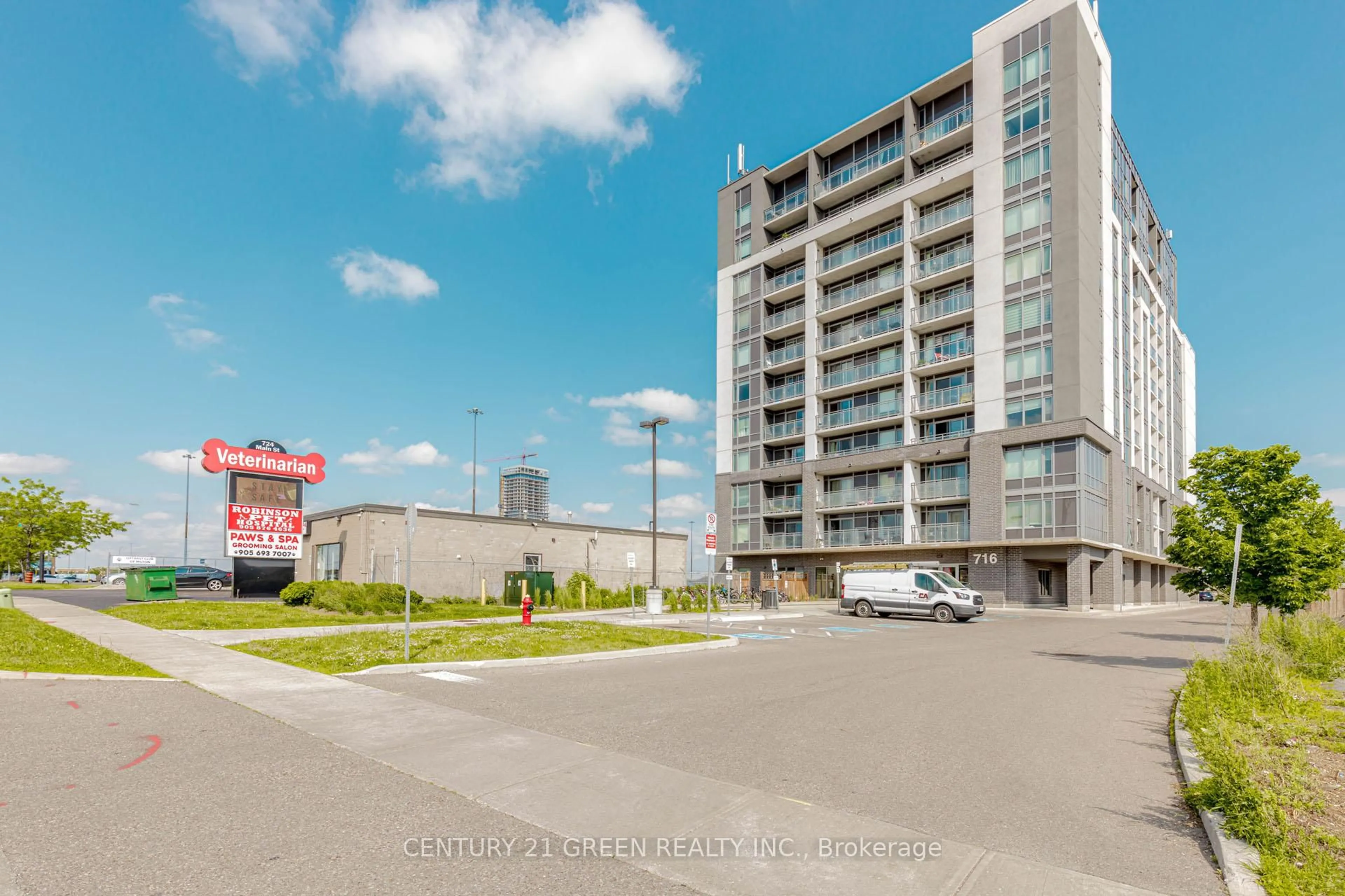 Unknown for 716 Main St #402, Milton Ontario L9T 3P6