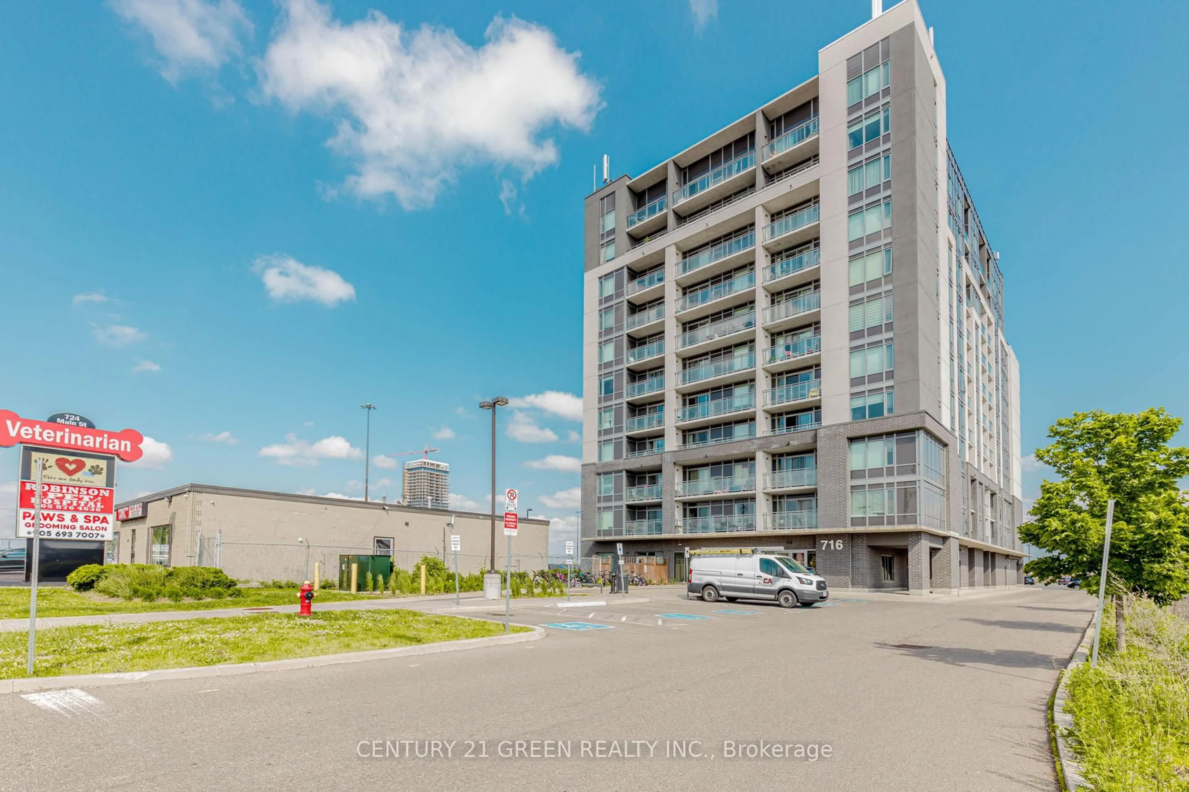 Unknown for 716 Main St #402, Milton Ontario L9T 3P6