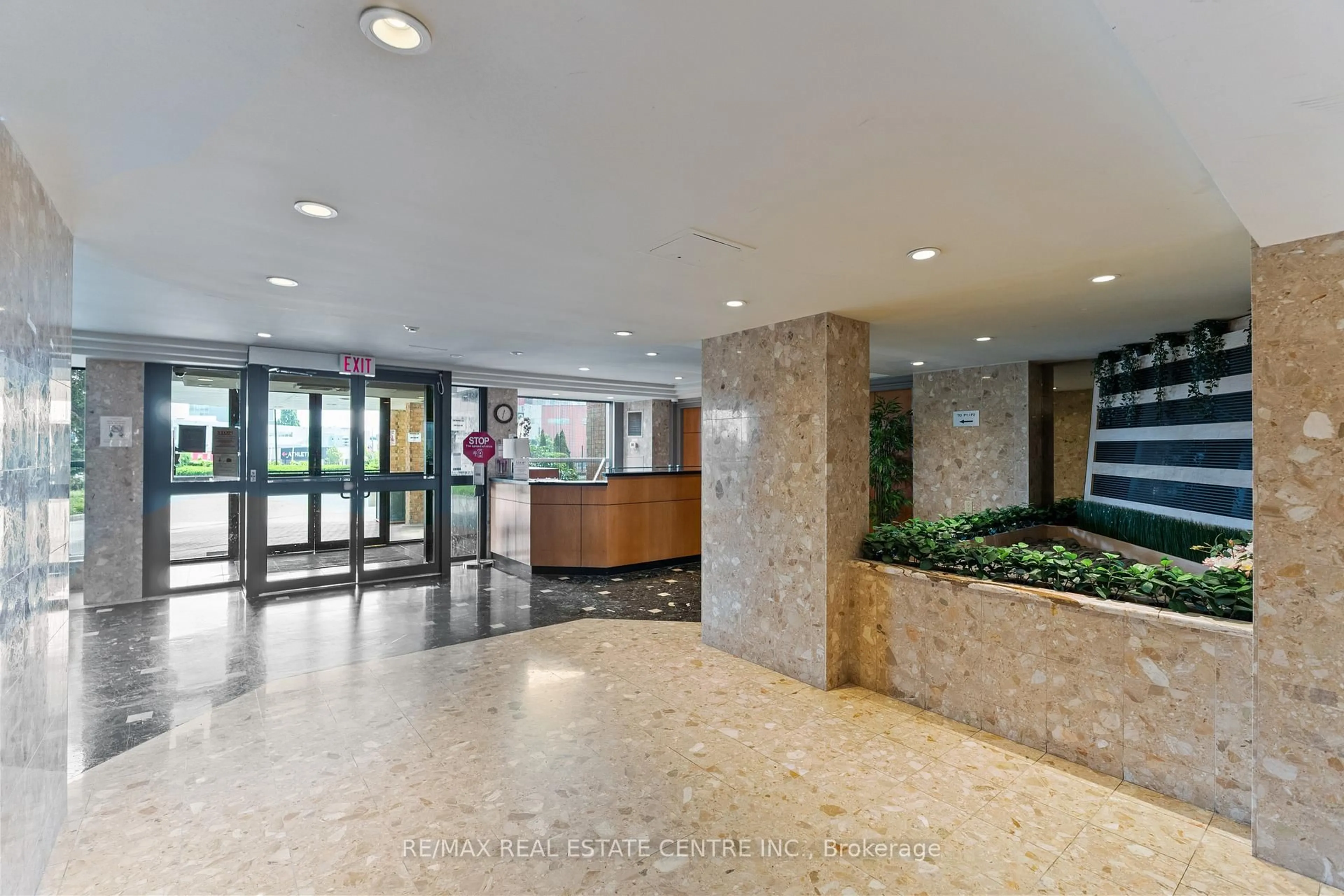 Lobby for 6 Humberline Dr #110, Toronto Ontario M9W 6X8