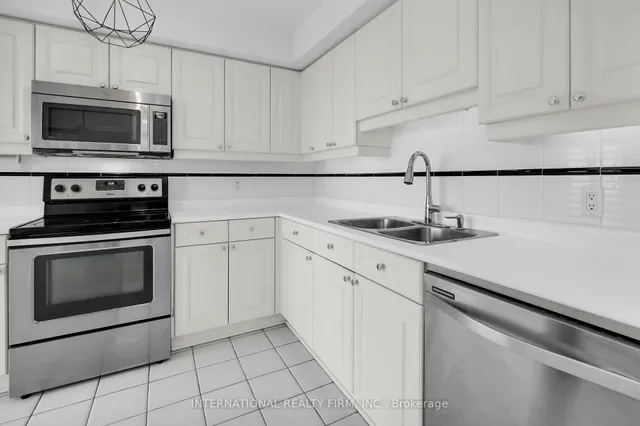 Additional property image - 1 Palace Pier Crt Unit 2807