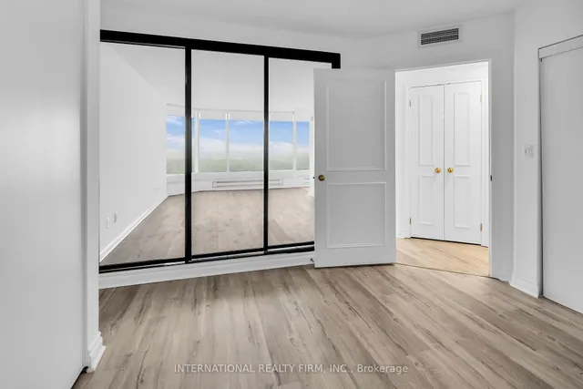Additional property image - 1 Palace Pier Crt Unit 2807