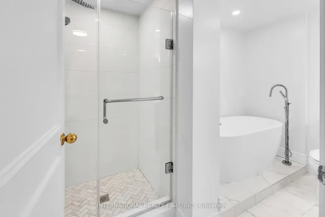 Additional property image - 1 Palace Pier Crt Unit 2807