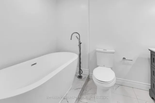 Additional property image - 1 Palace Pier Crt Unit 2807
