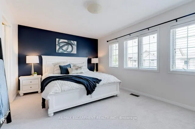 Additional property image - 5090 Fairview St Unit 40