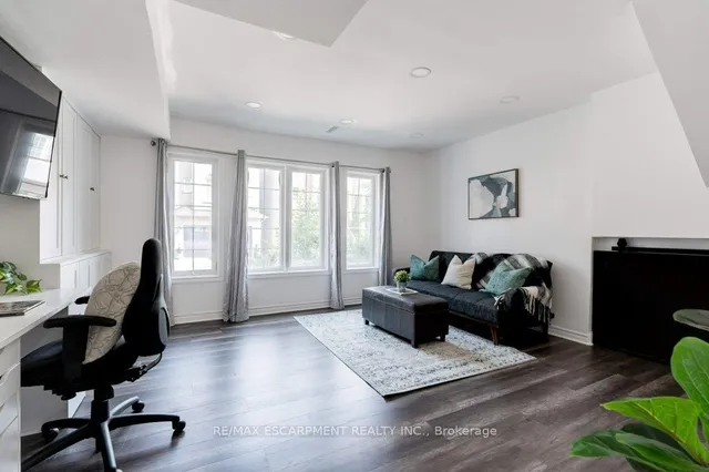 Additional property image - 5090 Fairview St Unit 40