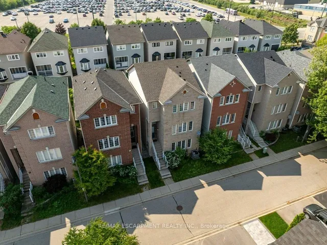 Additional property image - 5090 Fairview St Unit 40