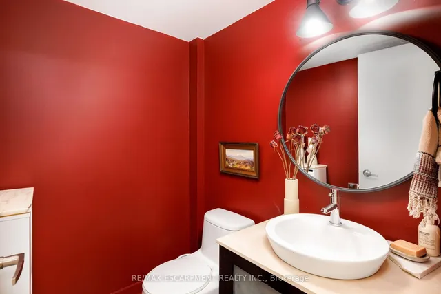 Additional property image - 1100 Lansdowne Ave Unit 346