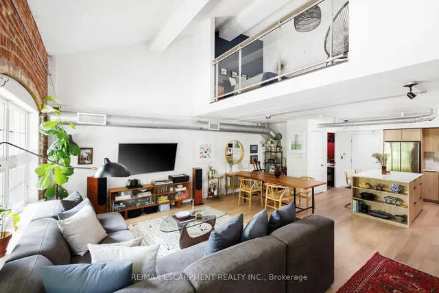 Additional property image - 1100 Lansdowne Ave Unit 346