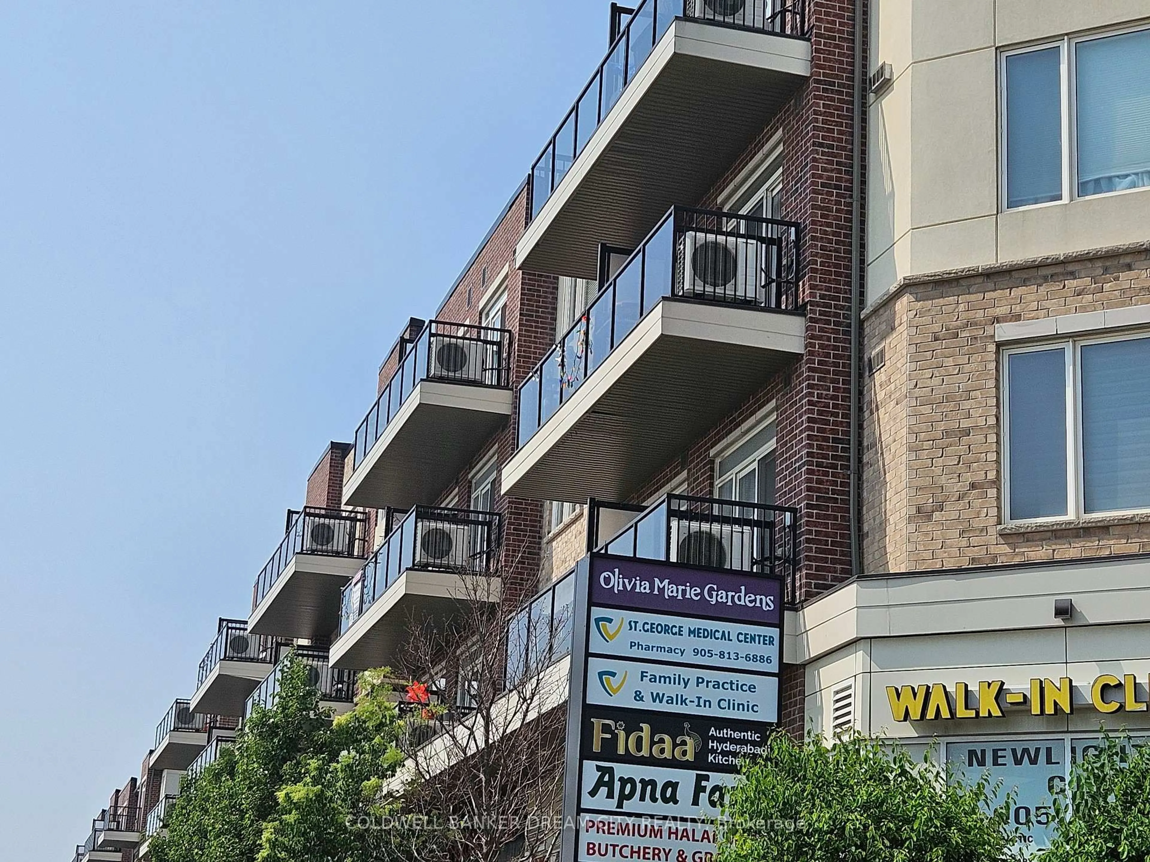 Balcony in the apartment, unknown for 50 Sky Harbour Dr #218, Brampton Ontario L6Y 6B8