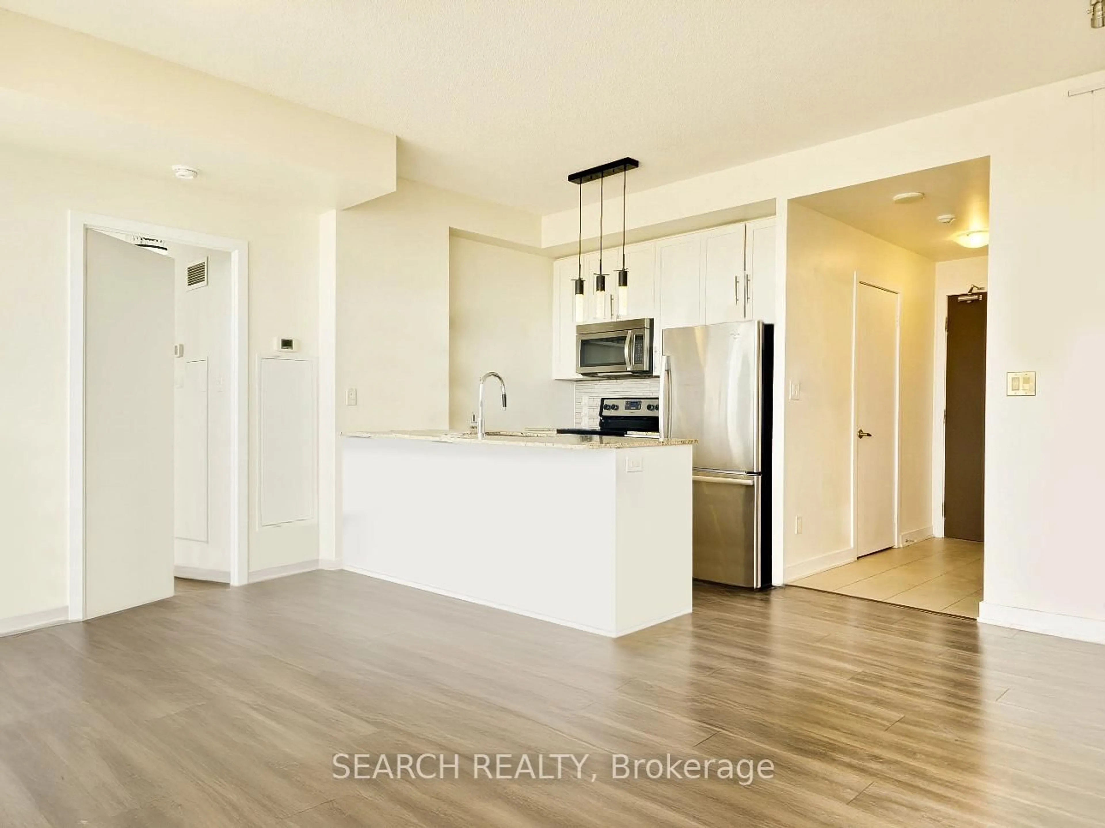Open concept kitchen, unknown for 4099 Brickstone Mews #3501, Mississauga Ontario L5B 0G2