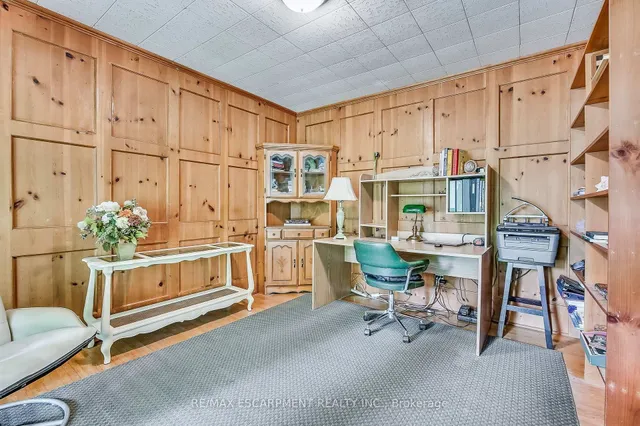 Additional property image - 3044 Woodward Ave