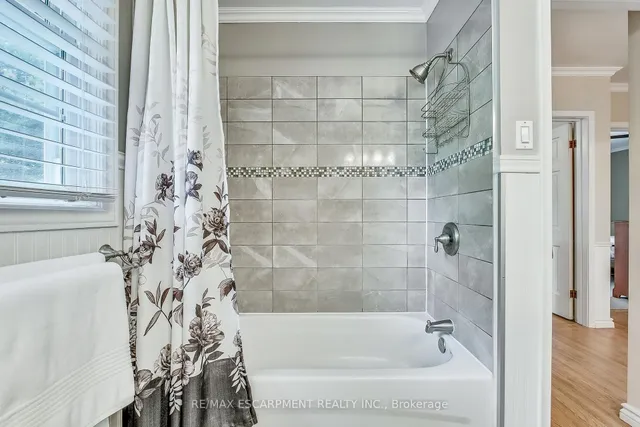 Additional property image - 3044 Woodward Ave