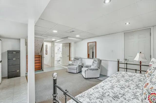 Additional property image - 3044 Woodward Ave