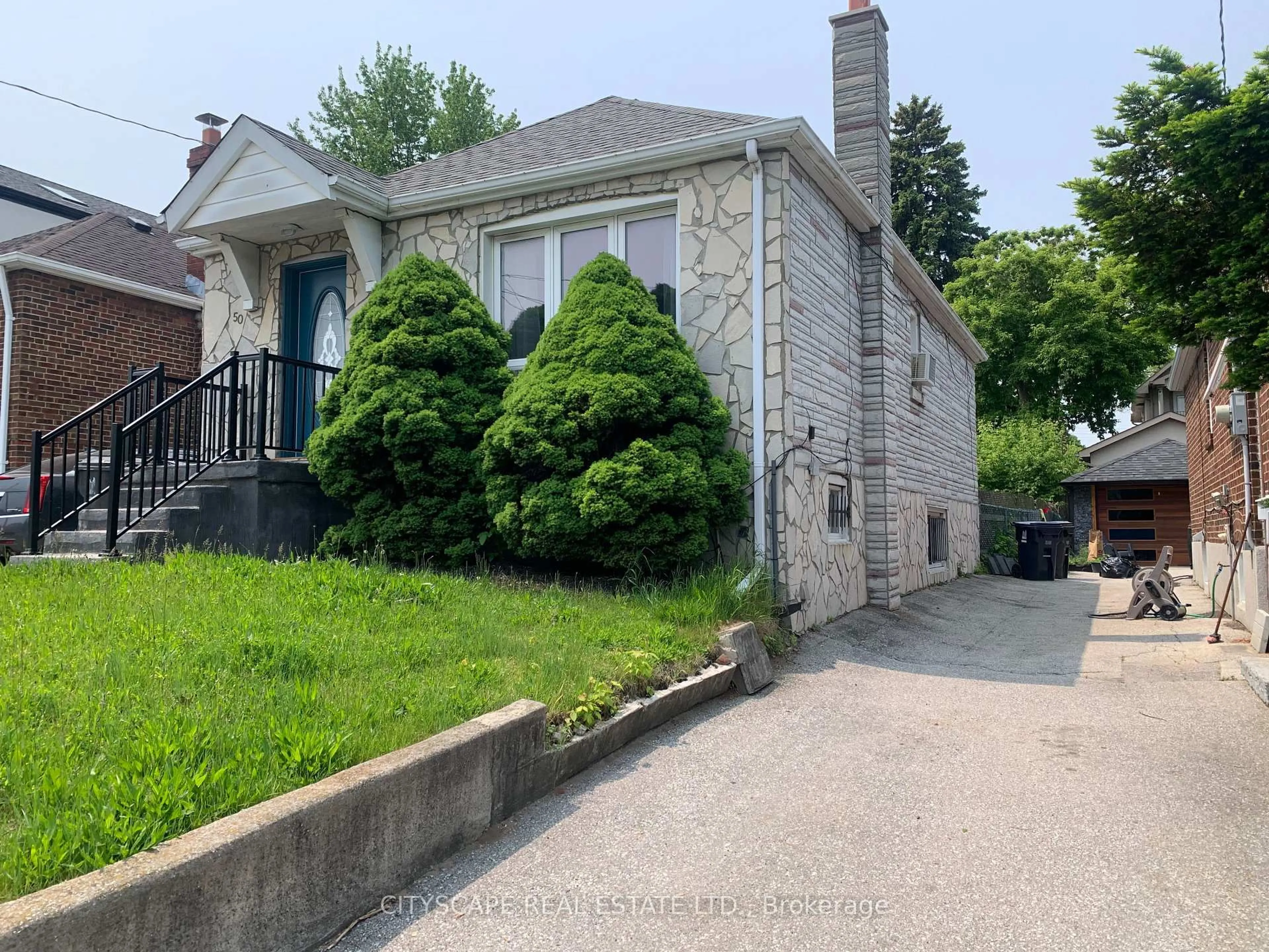 Unknown for 50 Stephen Dr, Toronto Ontario M8Y 3M6