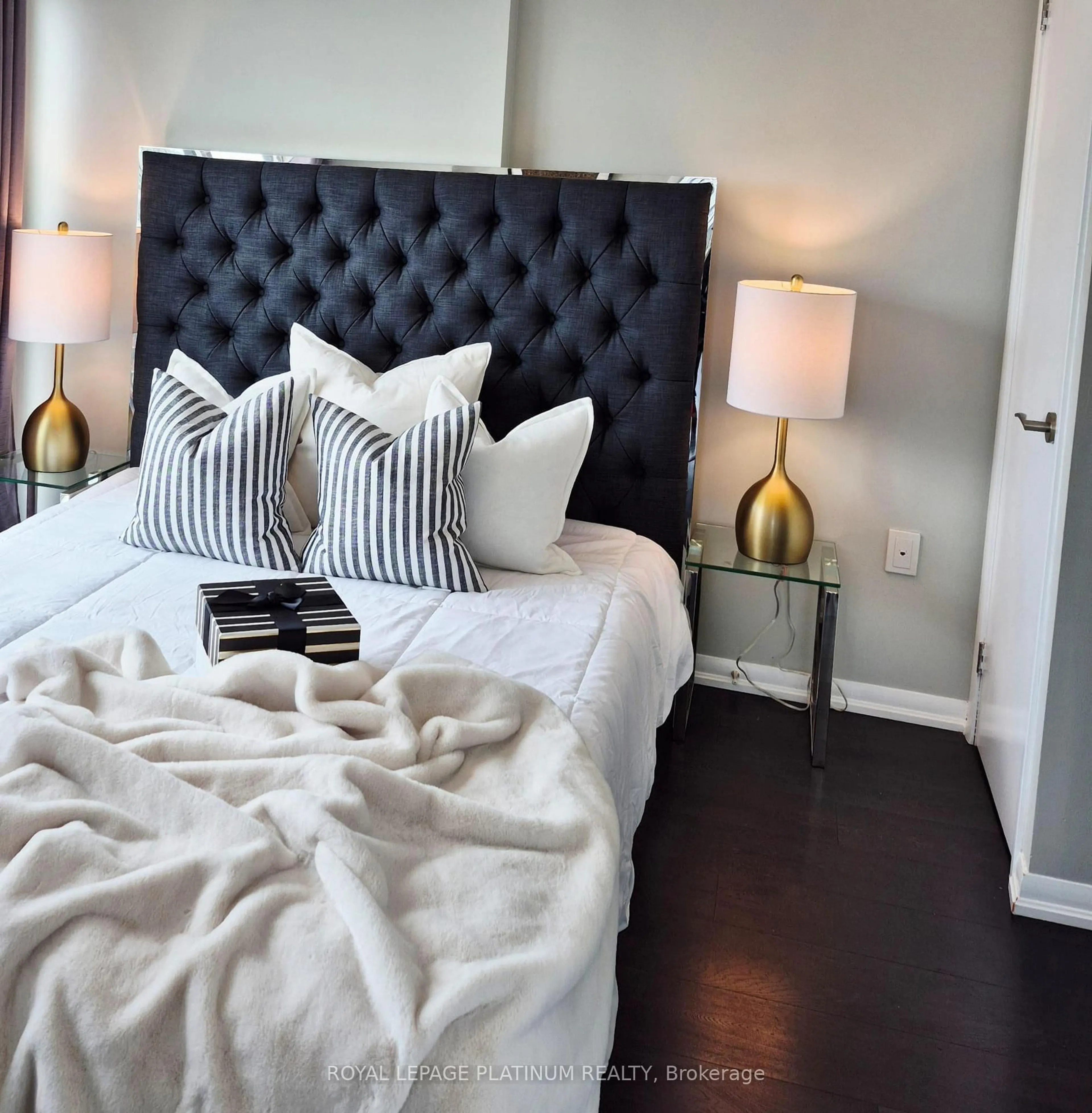 Bedroom with bed, unknown for 830 Lawrence Ave #1611, Toronto Ontario M6A 0B6